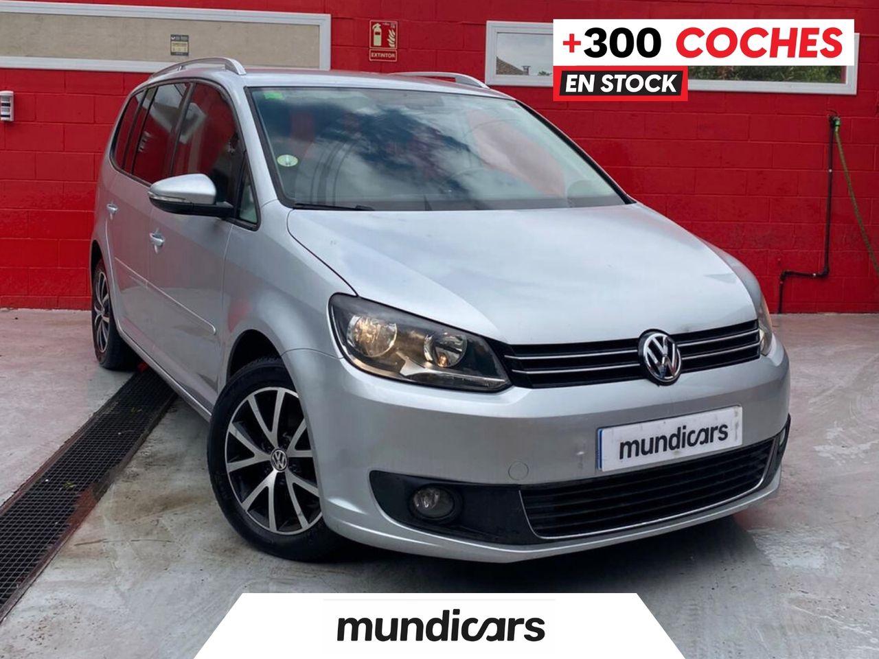 Volkswagen Touran 1.6 TDI 105cv DSG Advance Bmotion Tech - Foto 2