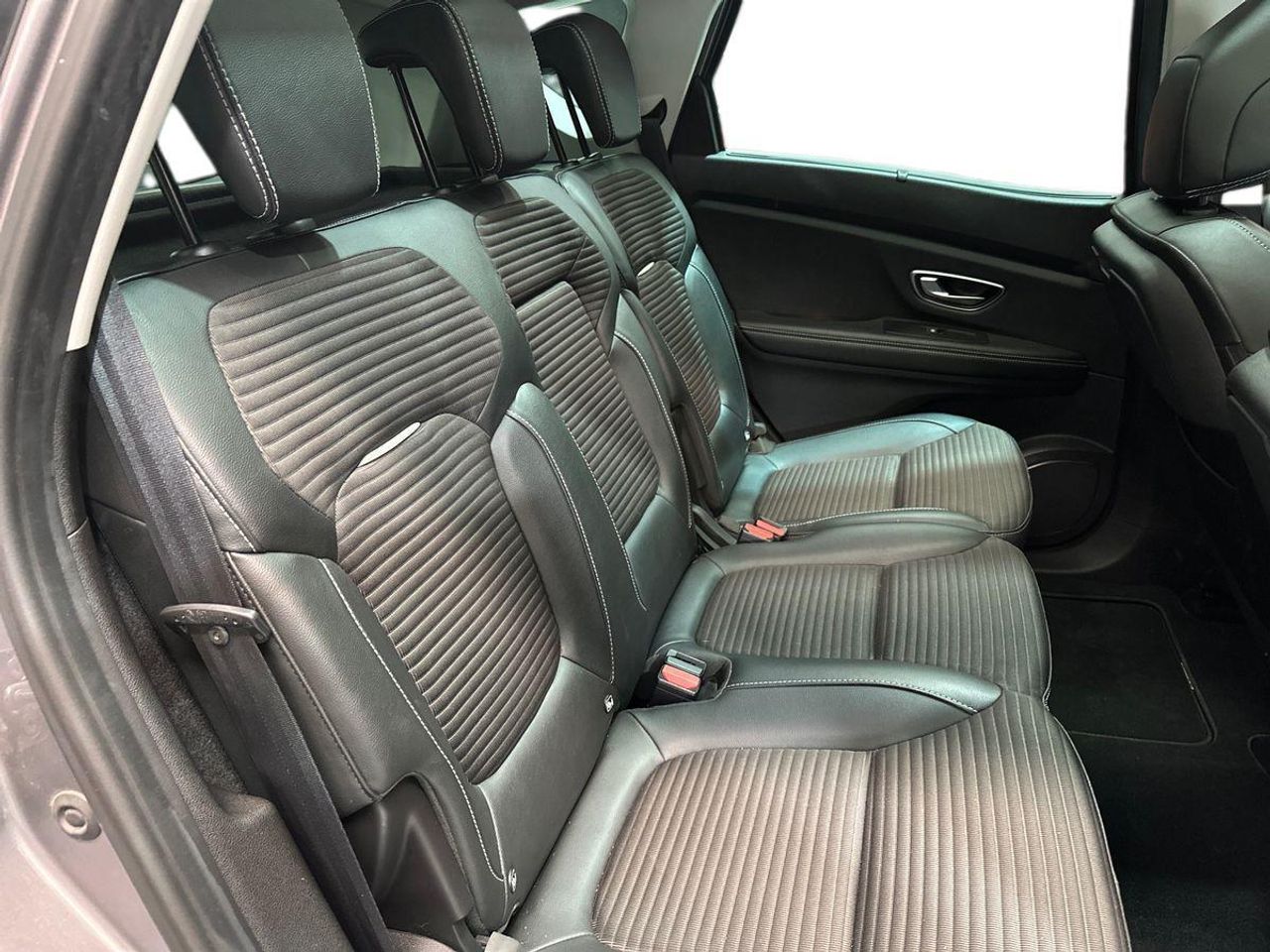 Renault Scénic Zen Energy TCe 103 kW (140CV) - Foto 19