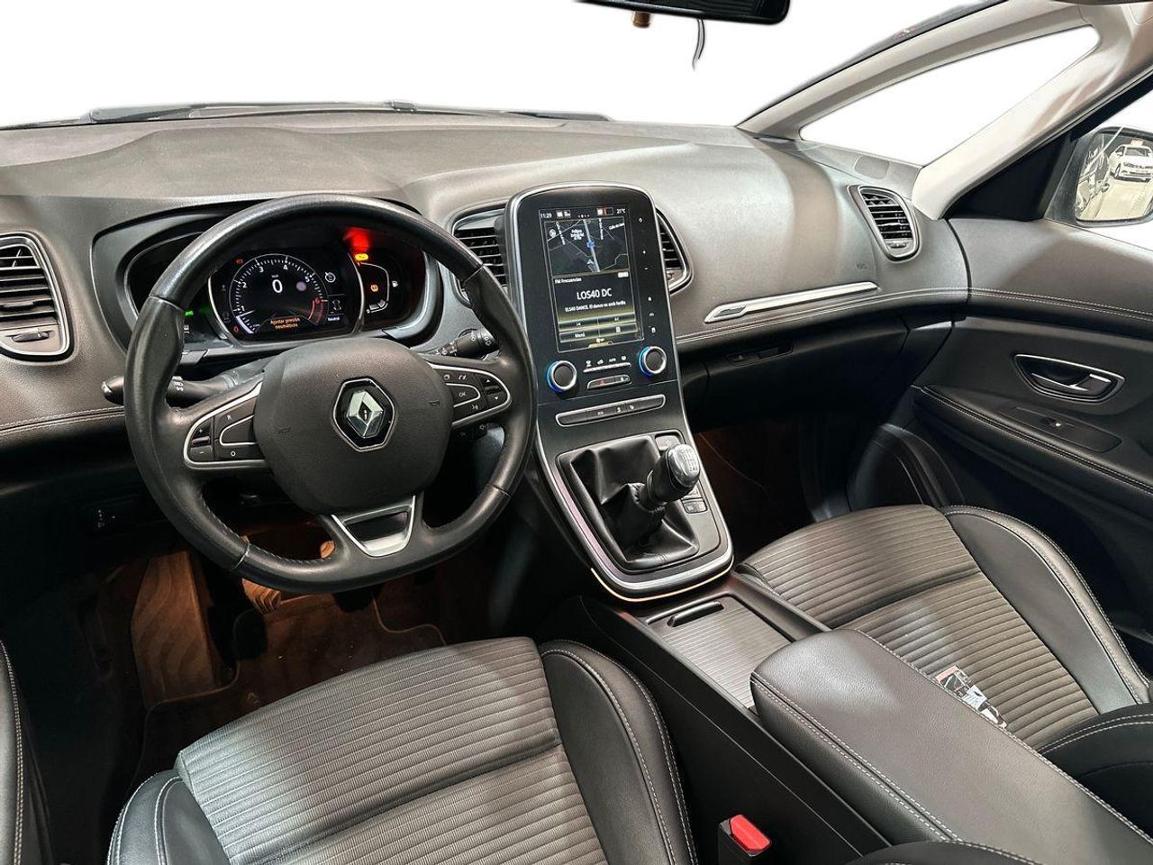 Renault Scénic Zen Energy TCe 103 kW (140CV) - Foto 12