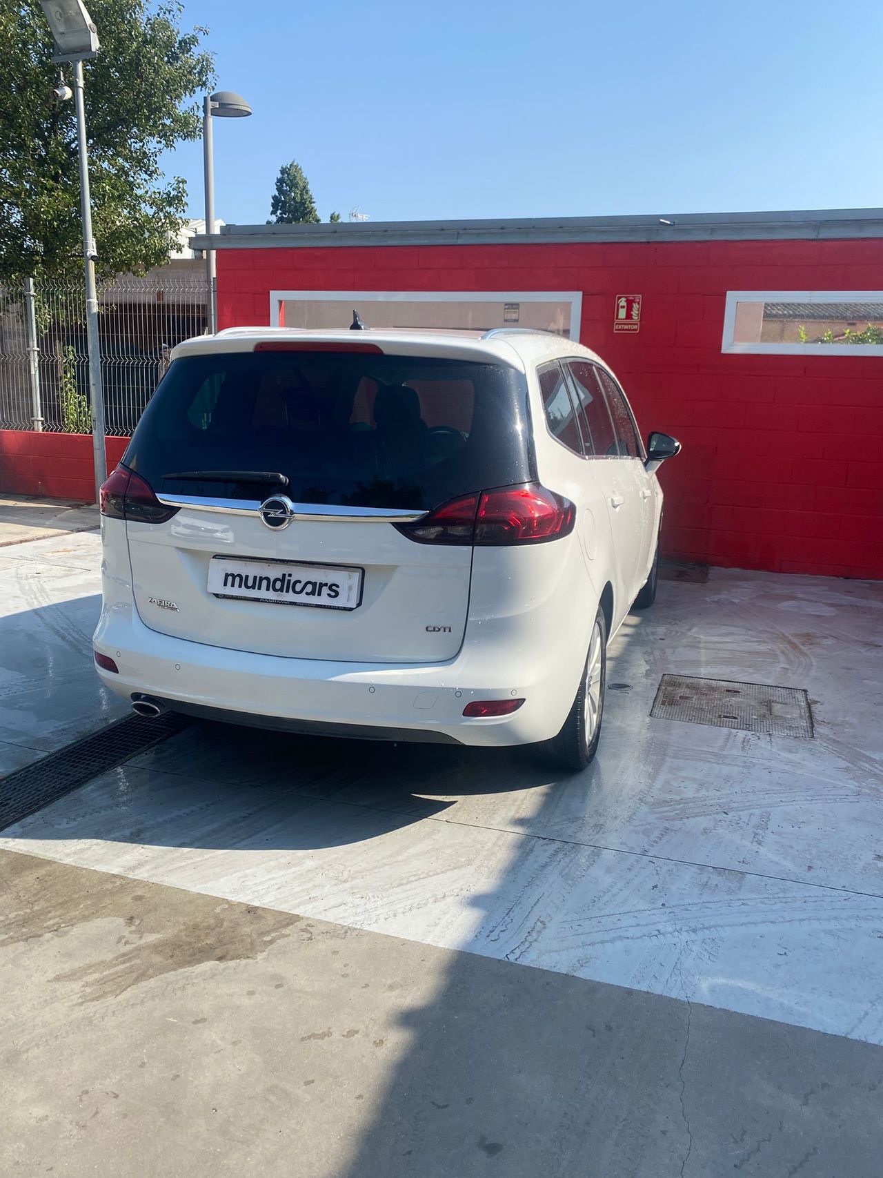 Opel Zafira Tourer    2.0 CDTi 170CV Excellence Auto llanta 17 - Foto 10