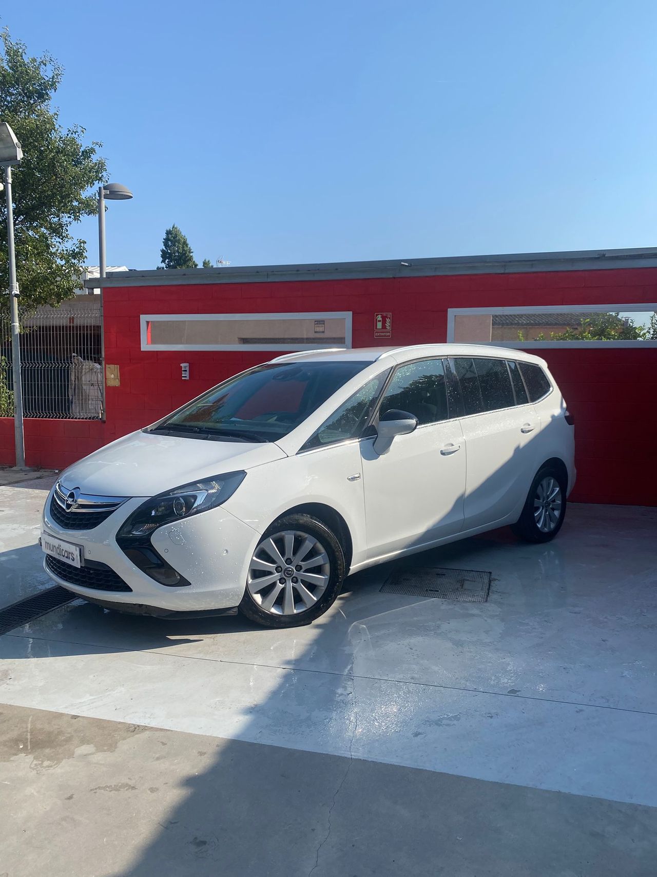 Opel Zafira Tourer    2.0 CDTi 170CV Excellence Auto llanta 17 - Foto 7
