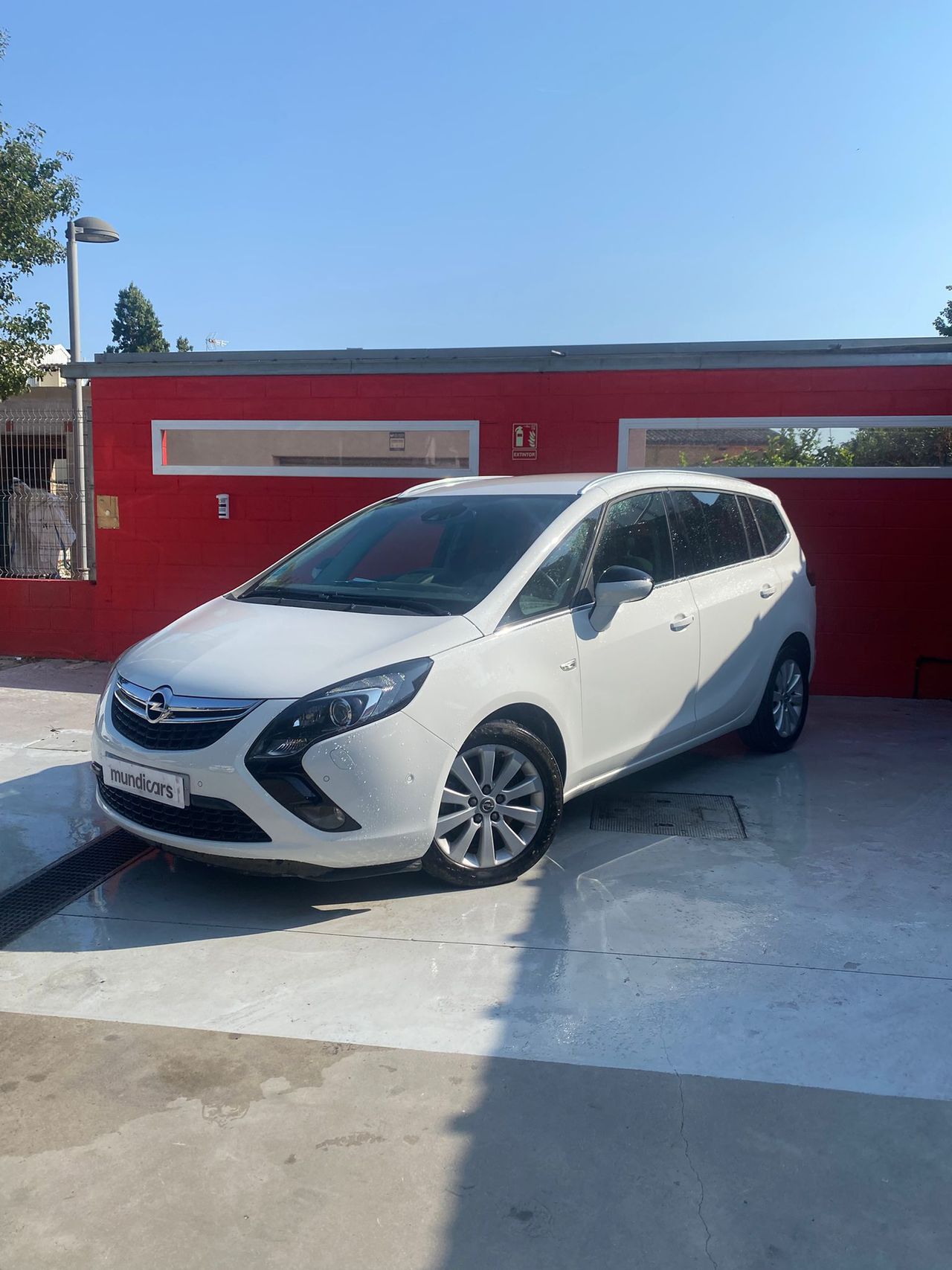 Opel Zafira Tourer    2.0 CDTi 170CV Excellence Auto llanta 17 - Foto 8