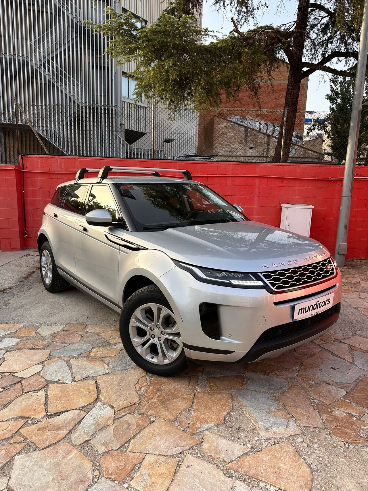 Land-Rover Range Rover Evoque 2.0 D150 AUTO 4WD MHEV - Foto 3