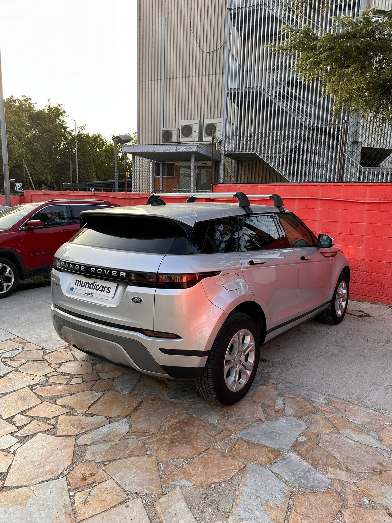 Land-Rover Range Rover Evoque 2.0 D150 AUTO 4WD MHEV - Foto 9