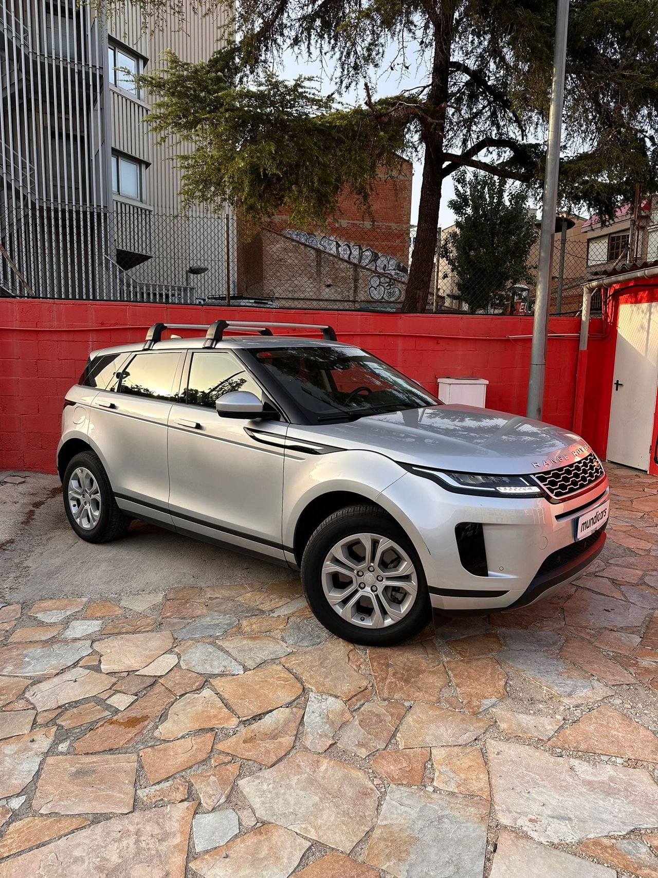 Land-Rover Range Rover Evoque 2.0 D150 AUTO 4WD MHEV - Foto 4