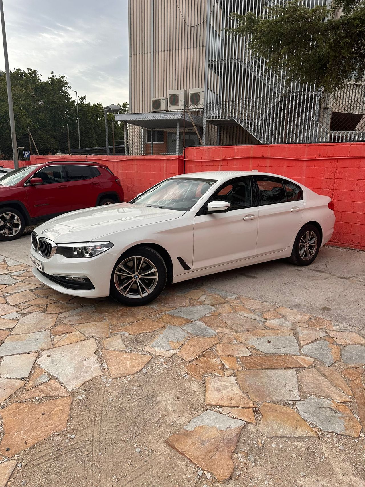 BMW Serie 5 520d - Foto 8
