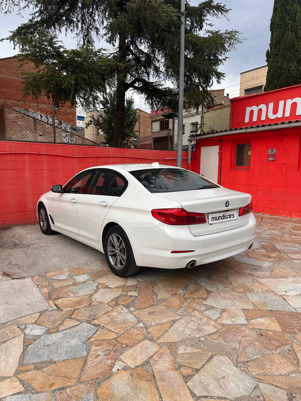 BMW Serie 5 520d - Foto 11
