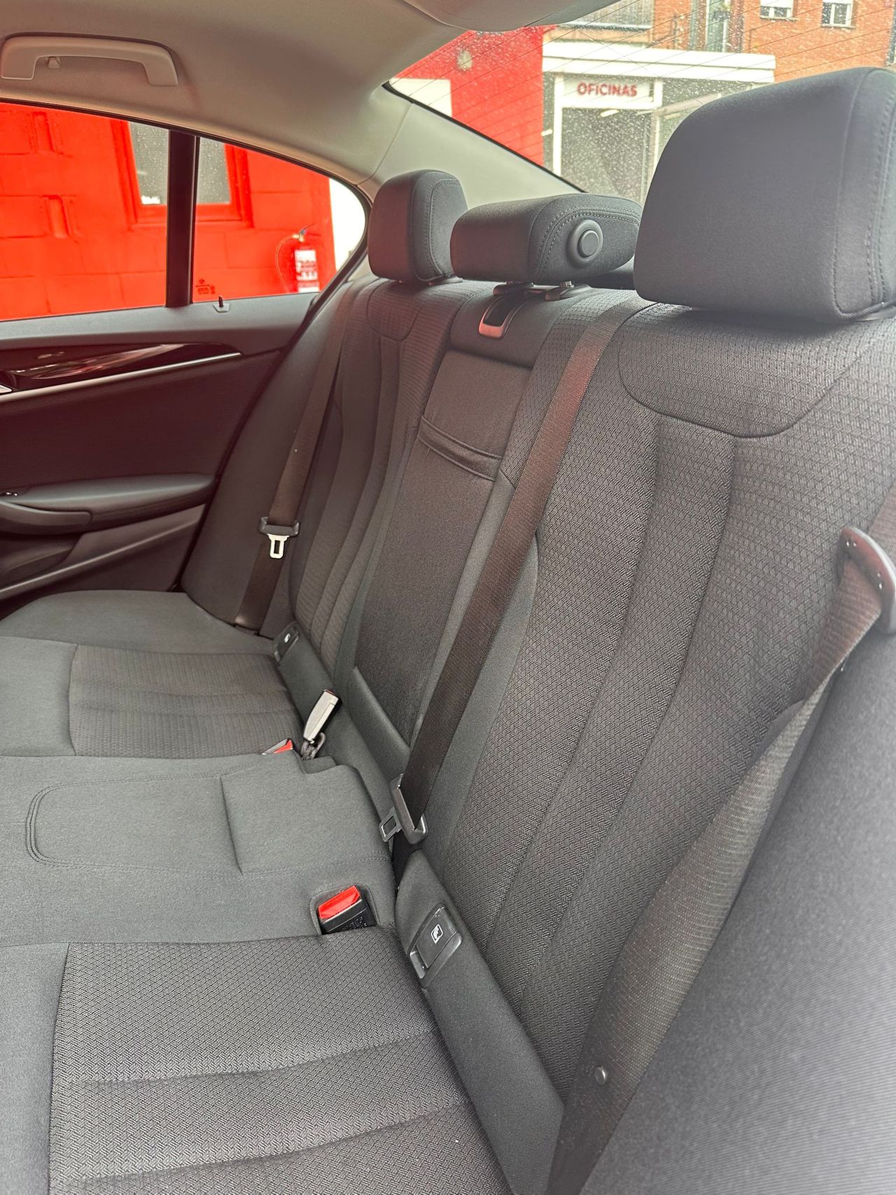 BMW Serie 5 520d - Foto 17