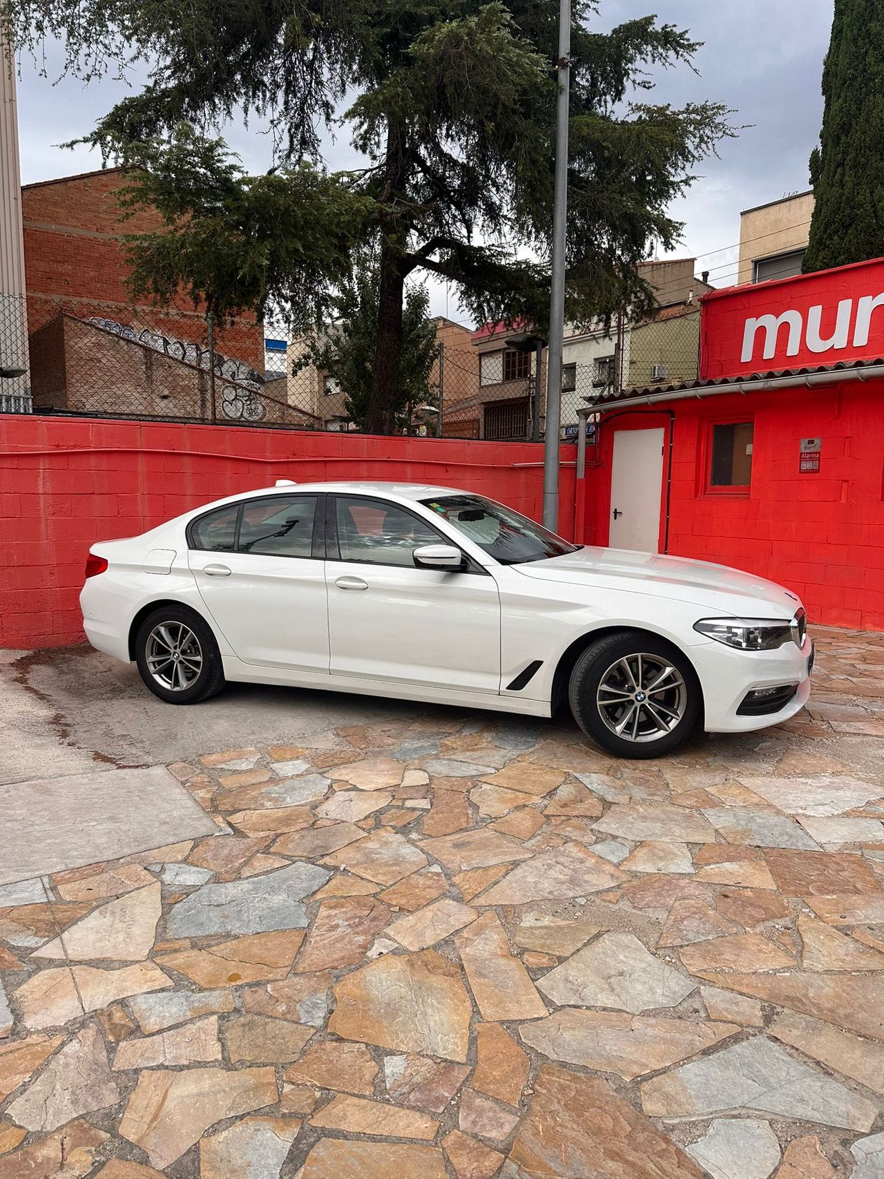 BMW Serie 5 520d - Foto 5