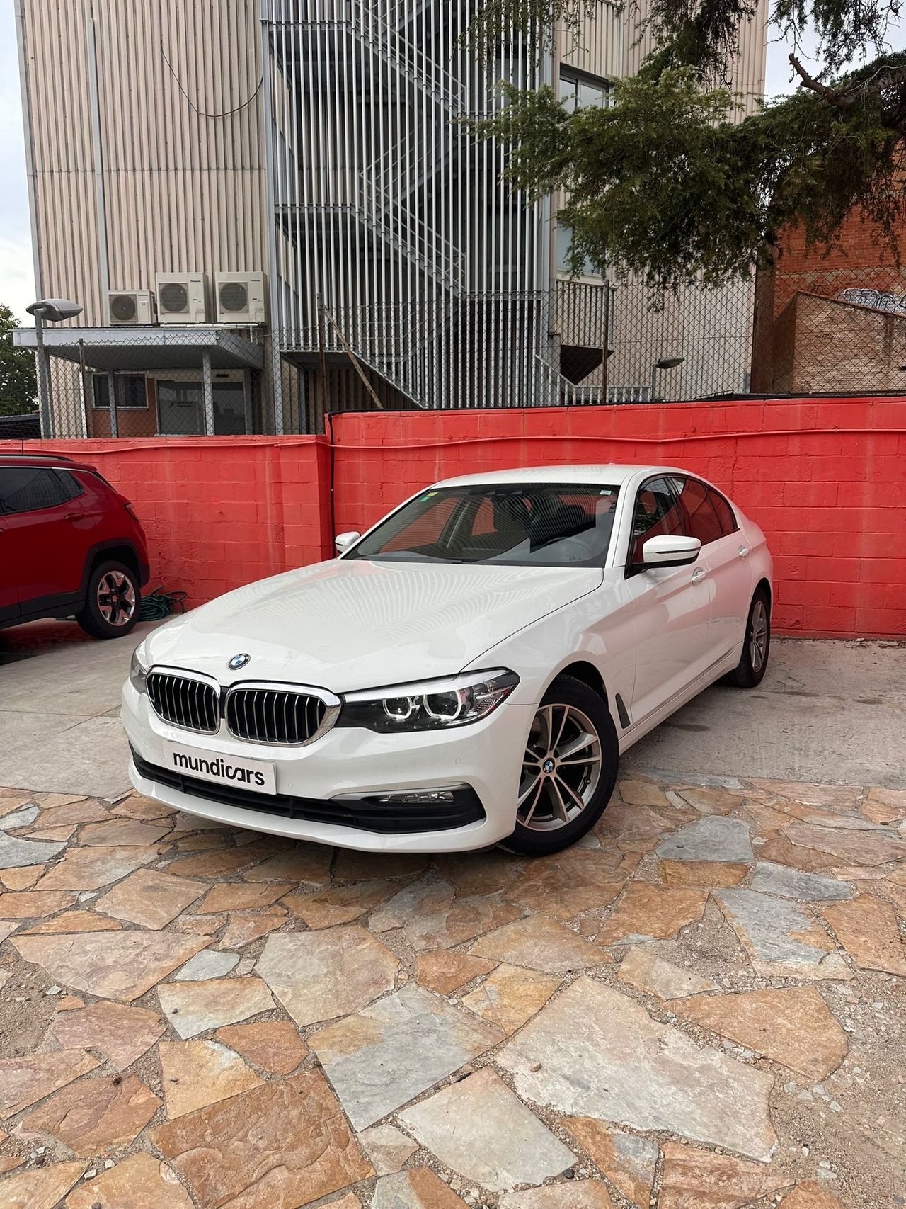 BMW Serie 5 520d - Foto 7