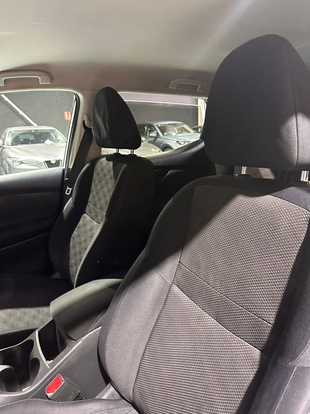 Nissan Qashqai 1.2 DIG-T N-CONNECTA - Foto 15