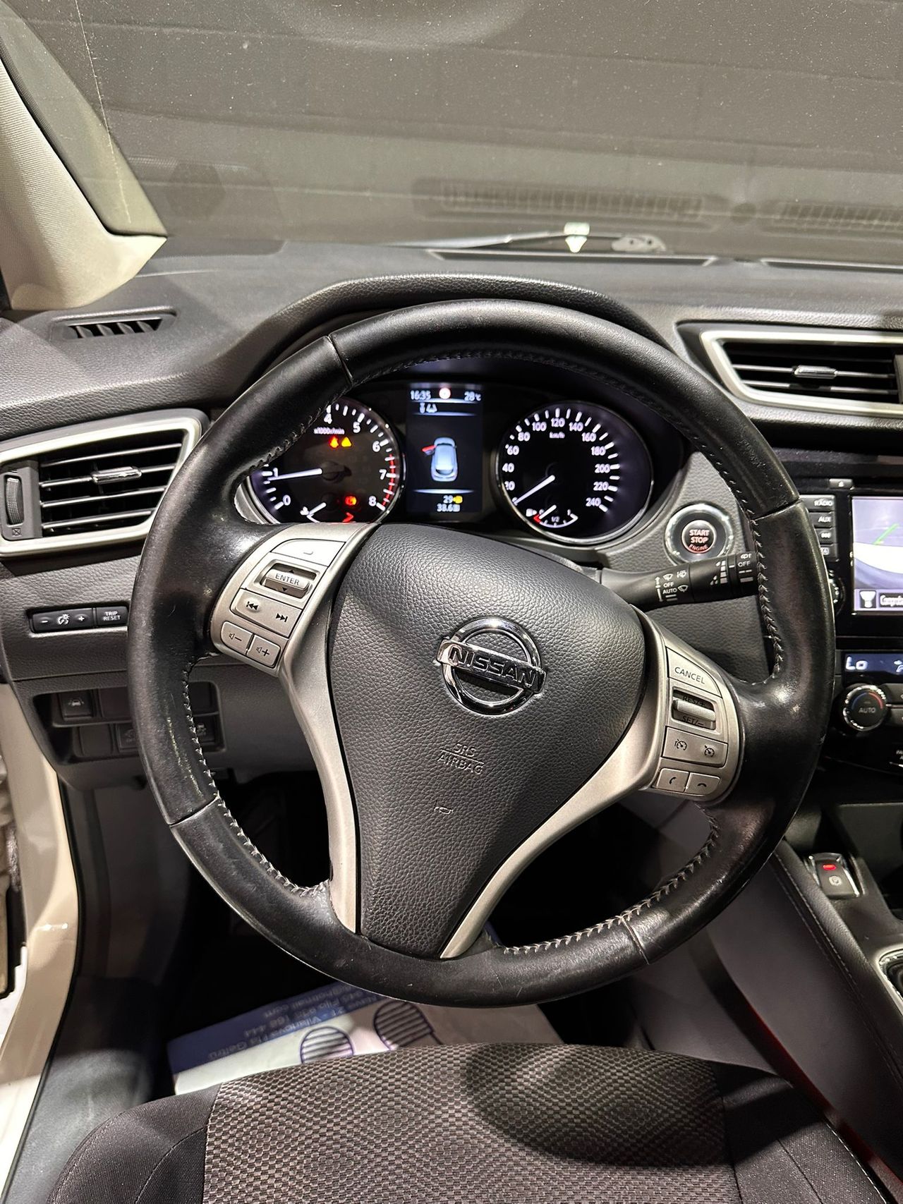 Nissan Qashqai 1.2 DIG-T N-CONNECTA - Foto 13