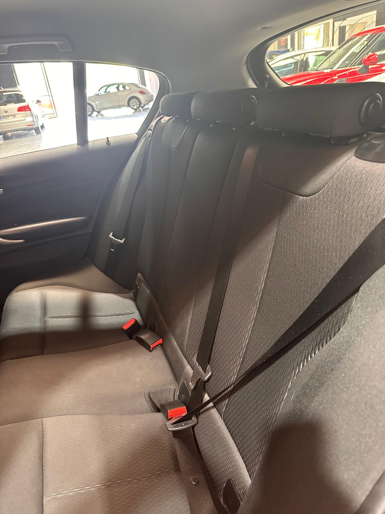 BMW Serie 1 116d - Foto 17