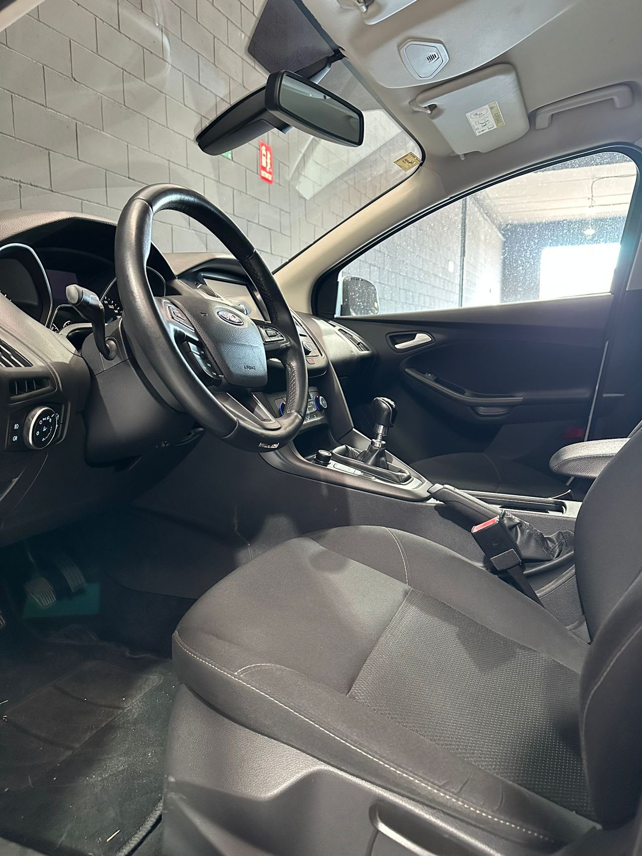 Ford Focus 1.5 TDCi E6 120cv Business - Foto 22