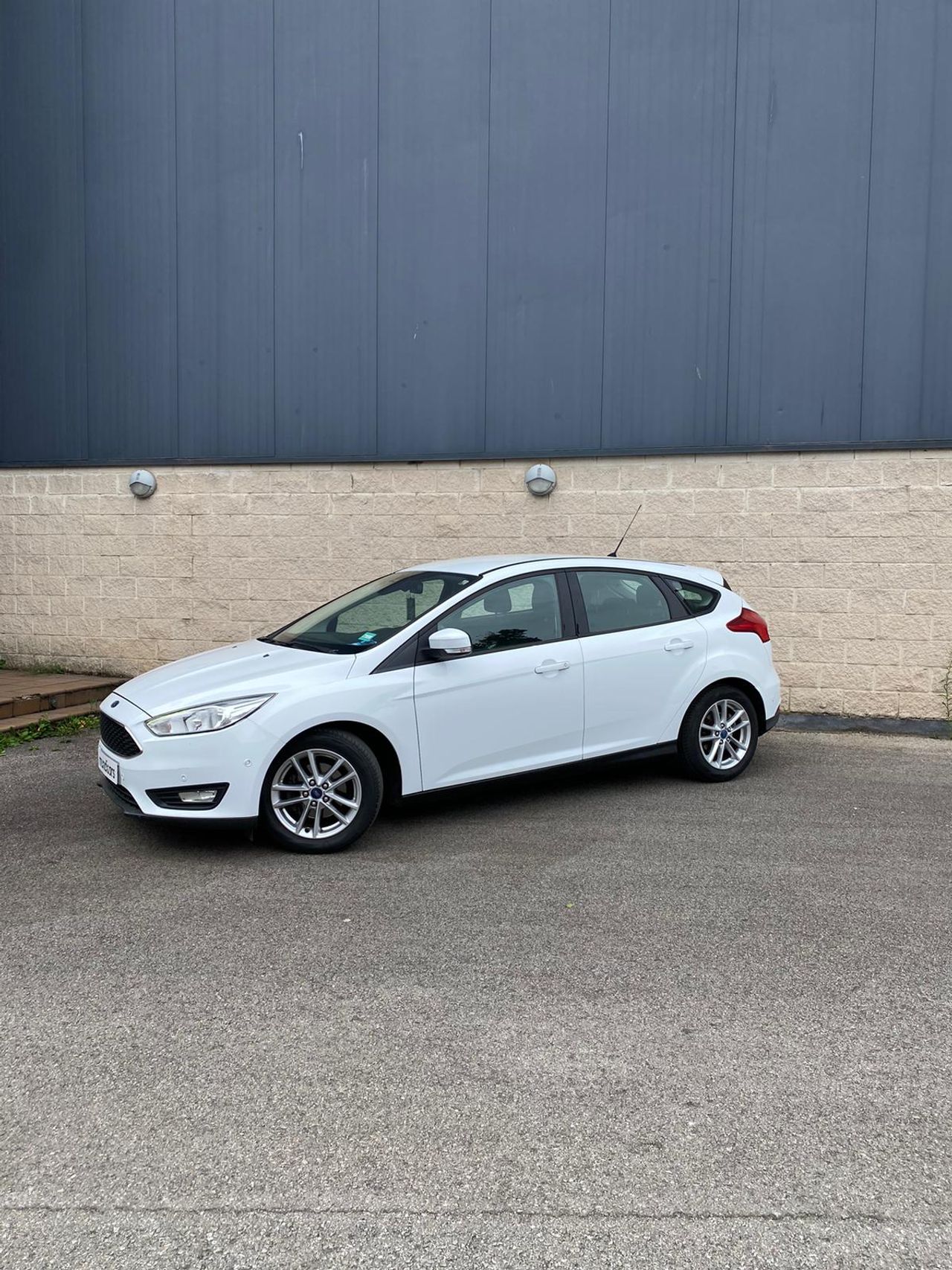 Ford Focus 1.5 TDCi E6 120cv Business - Foto 6