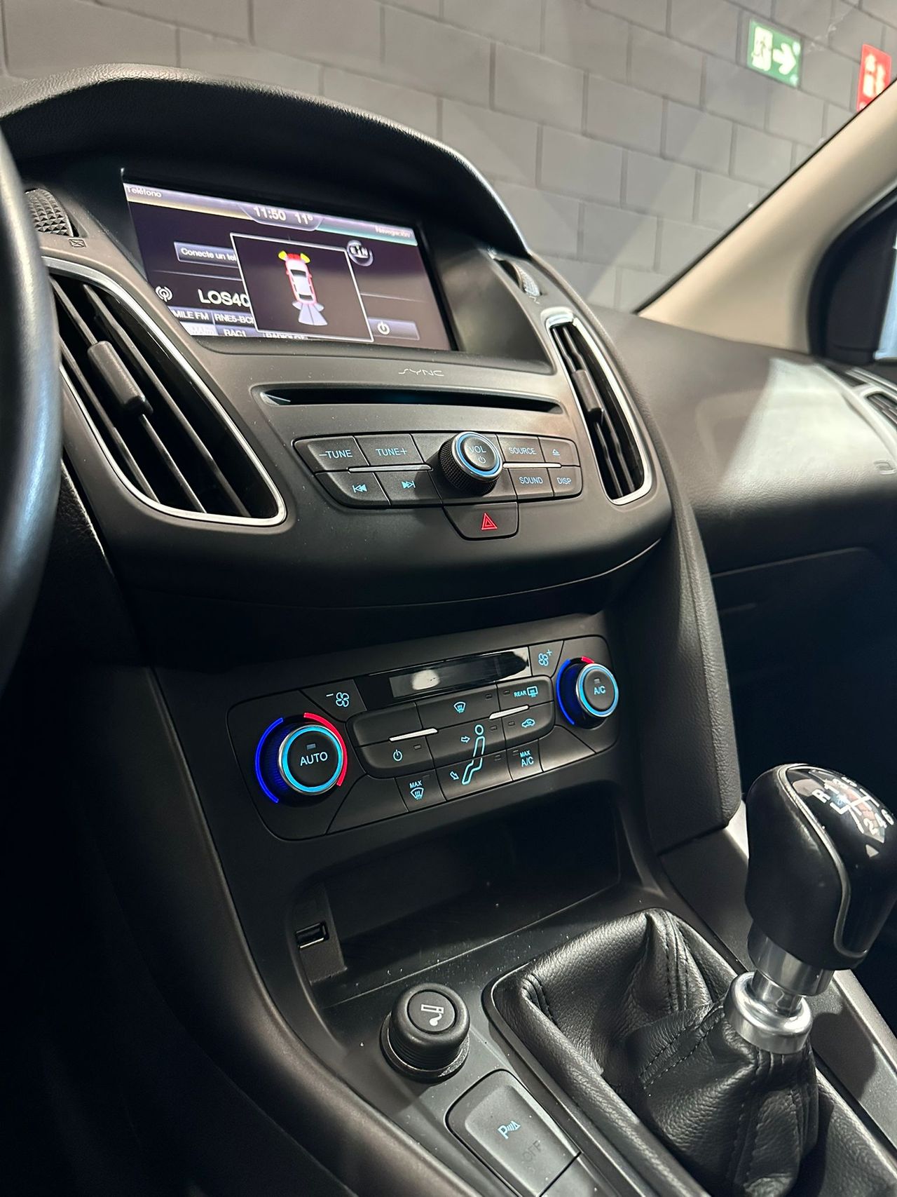 Ford Focus 1.5 TDCi E6 120cv Business - Foto 28