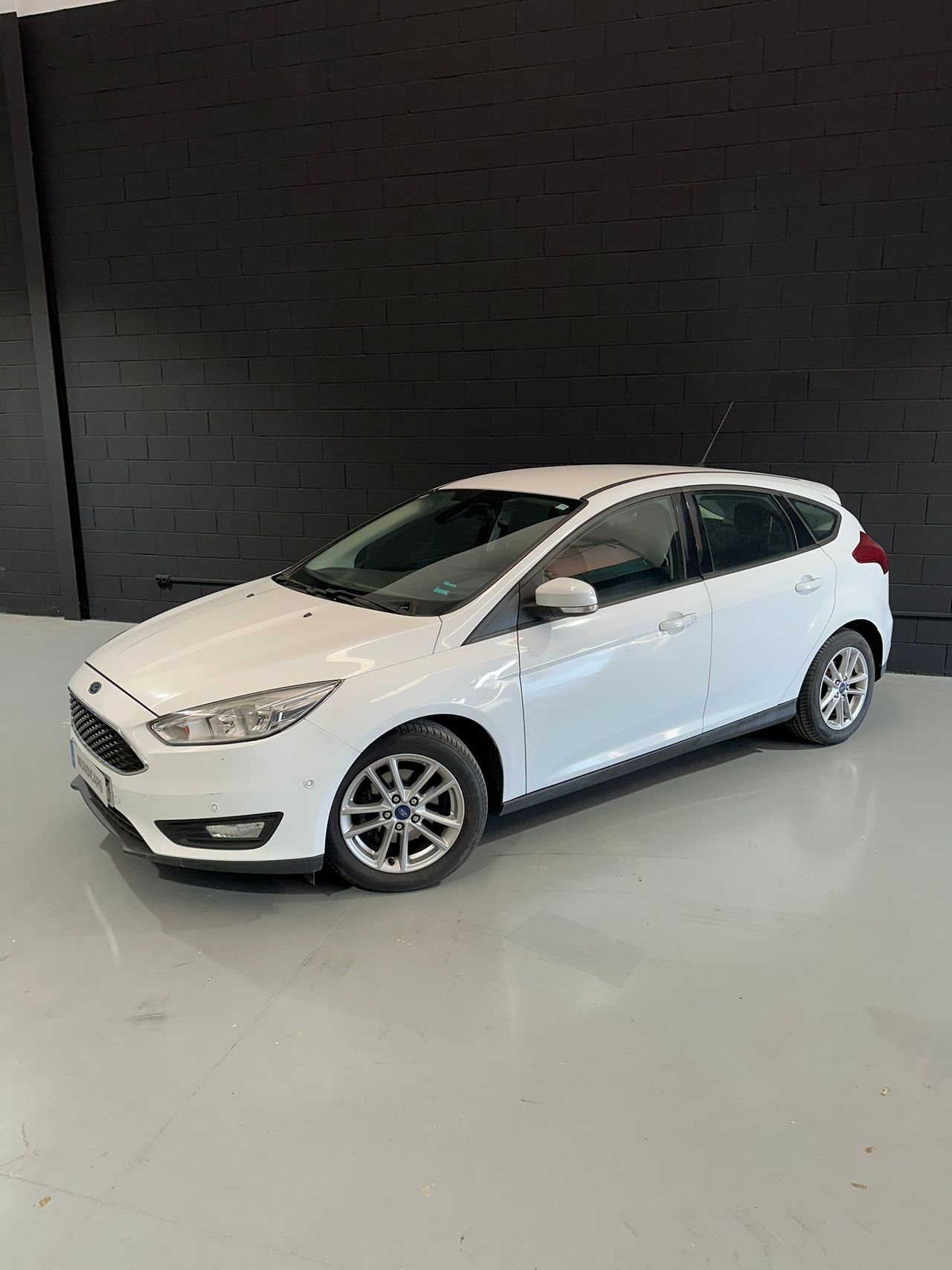 Ford Focus 1.5 TDCi E6 120cv Business - Foto 8