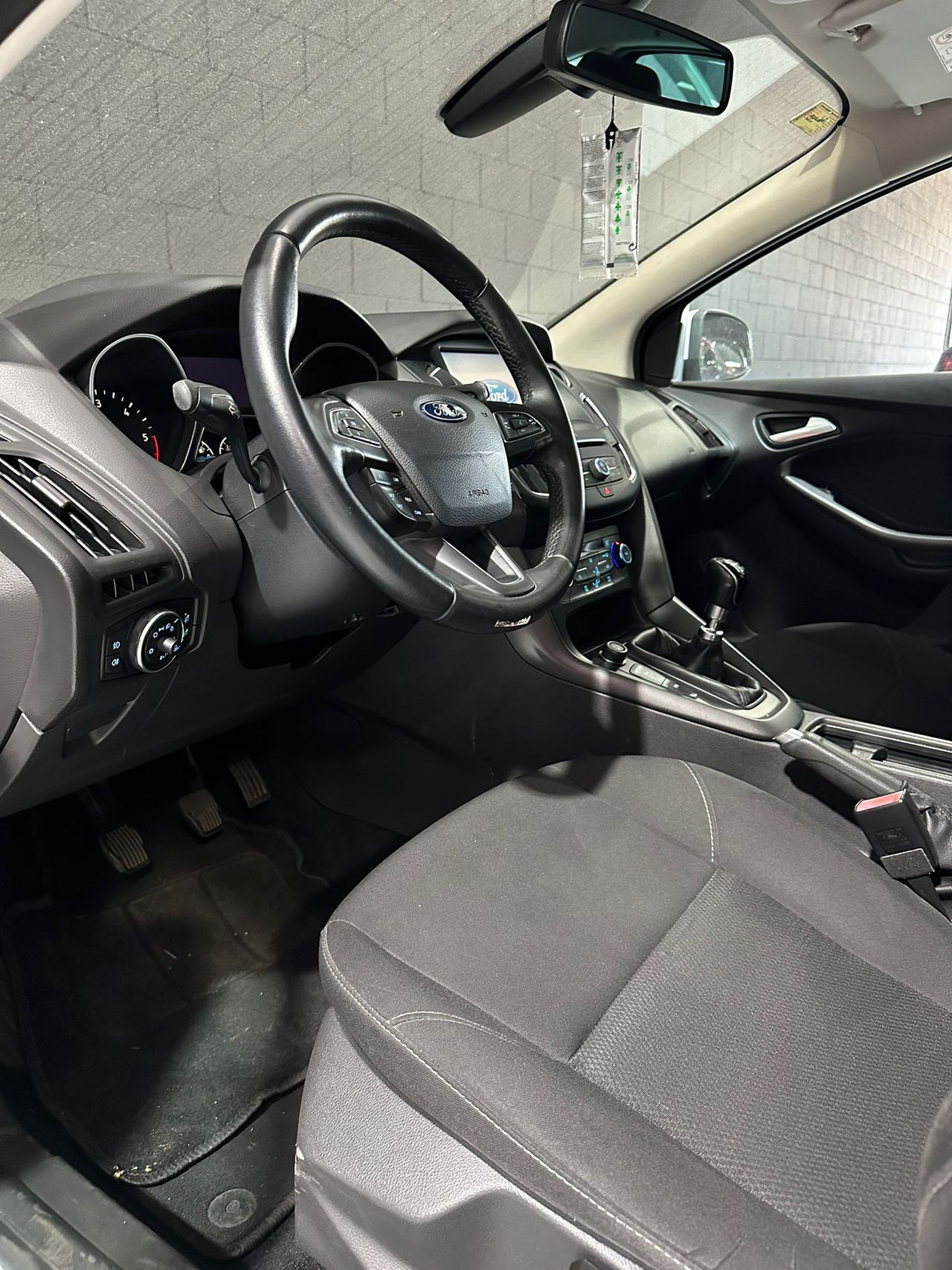 Ford Focus 1.5 TDCi E6 120cv Business - Foto 15