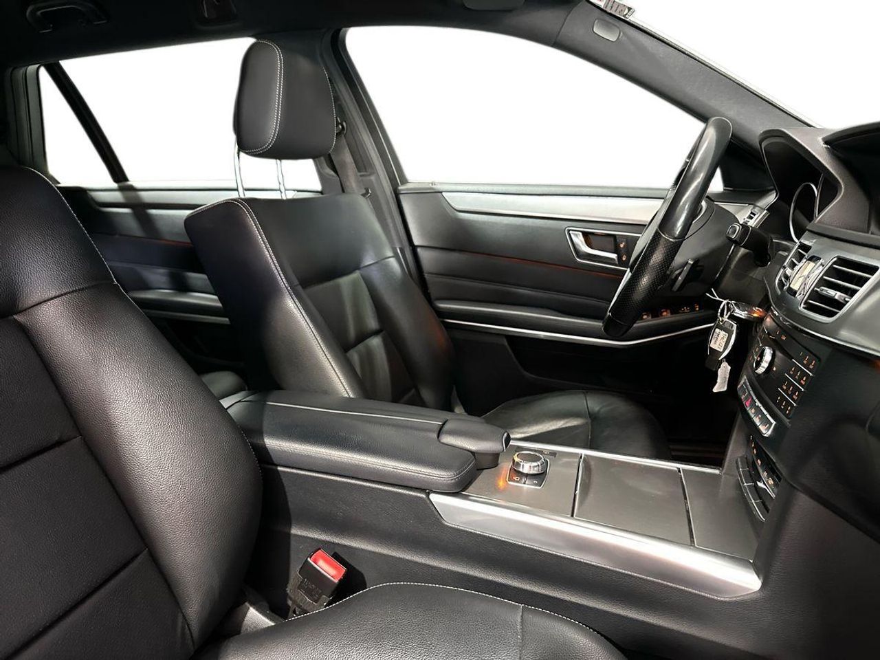 Mercedes Clase E E 220 BlueTEC Avantgarde Estate - Foto 17