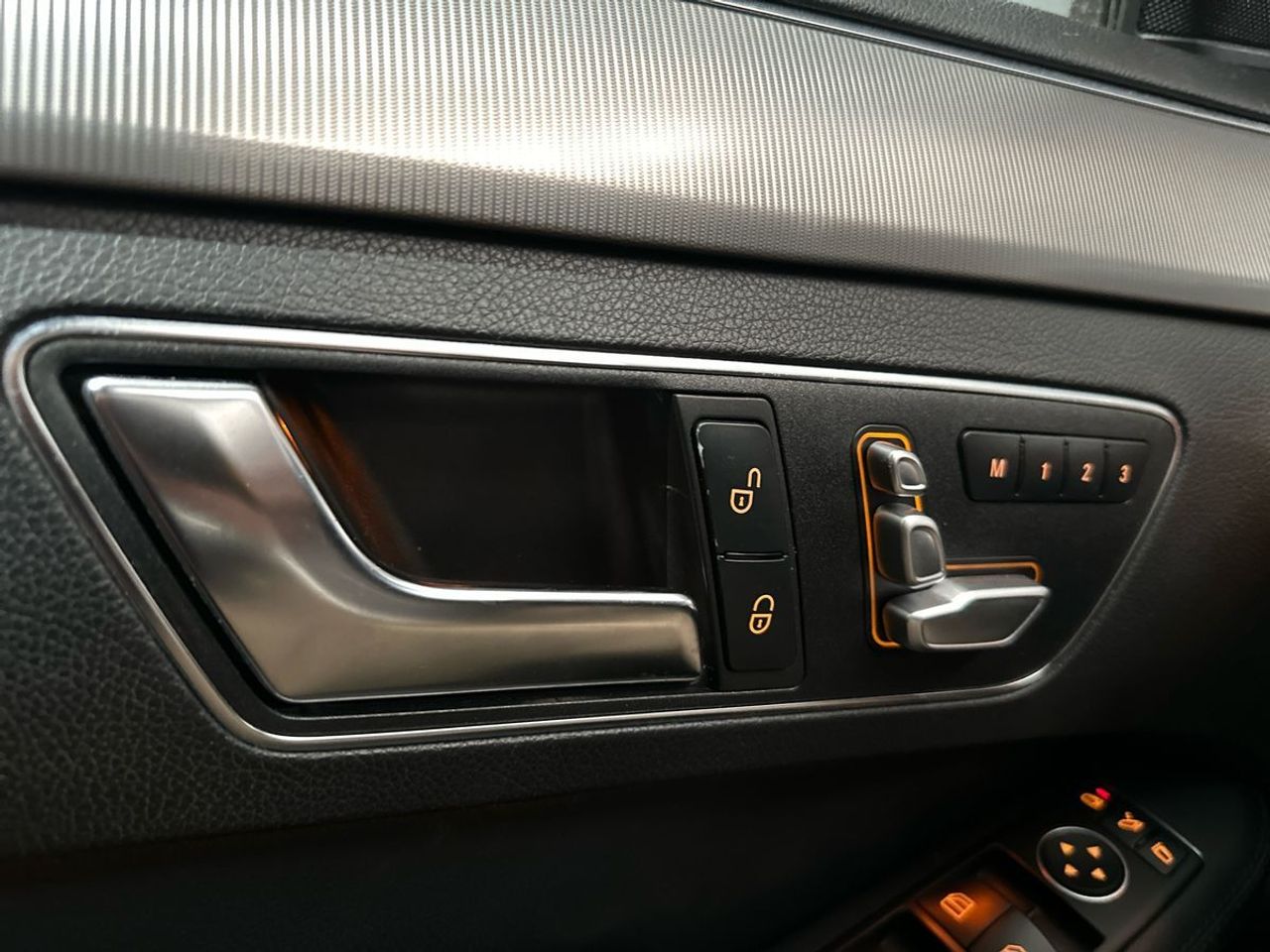 Mercedes Clase E E 220 BlueTEC Avantgarde Estate - Foto 21