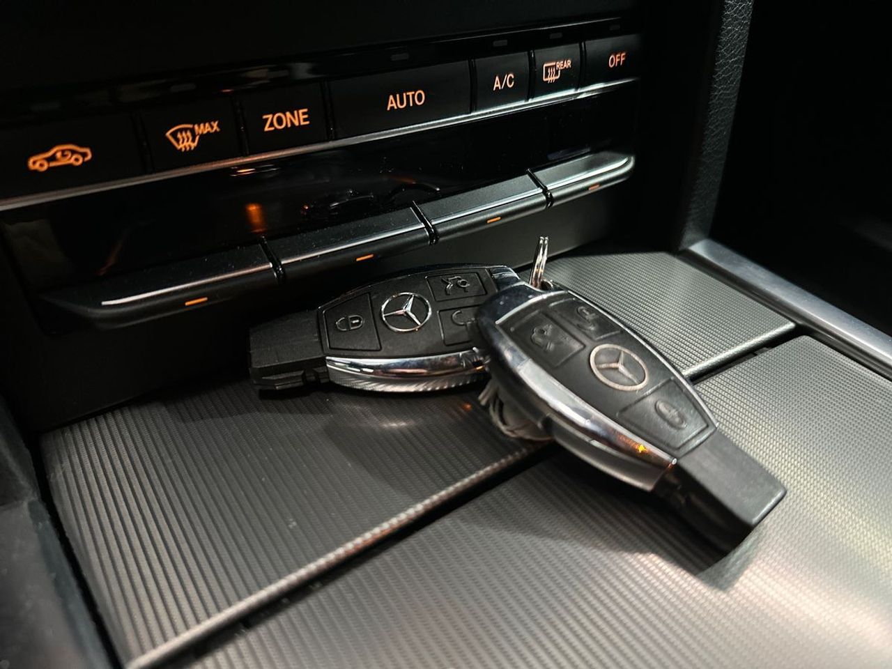 Mercedes Clase E E 220 BlueTEC Avantgarde Estate - Foto 25