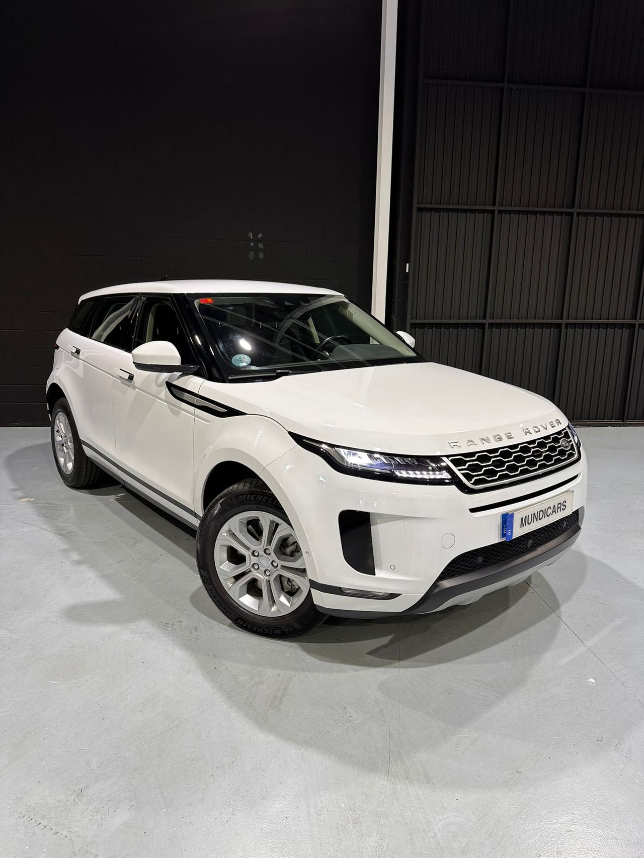 Land-Rover Range Rover Evoque 2.0 D150 S FWD - Foto 3