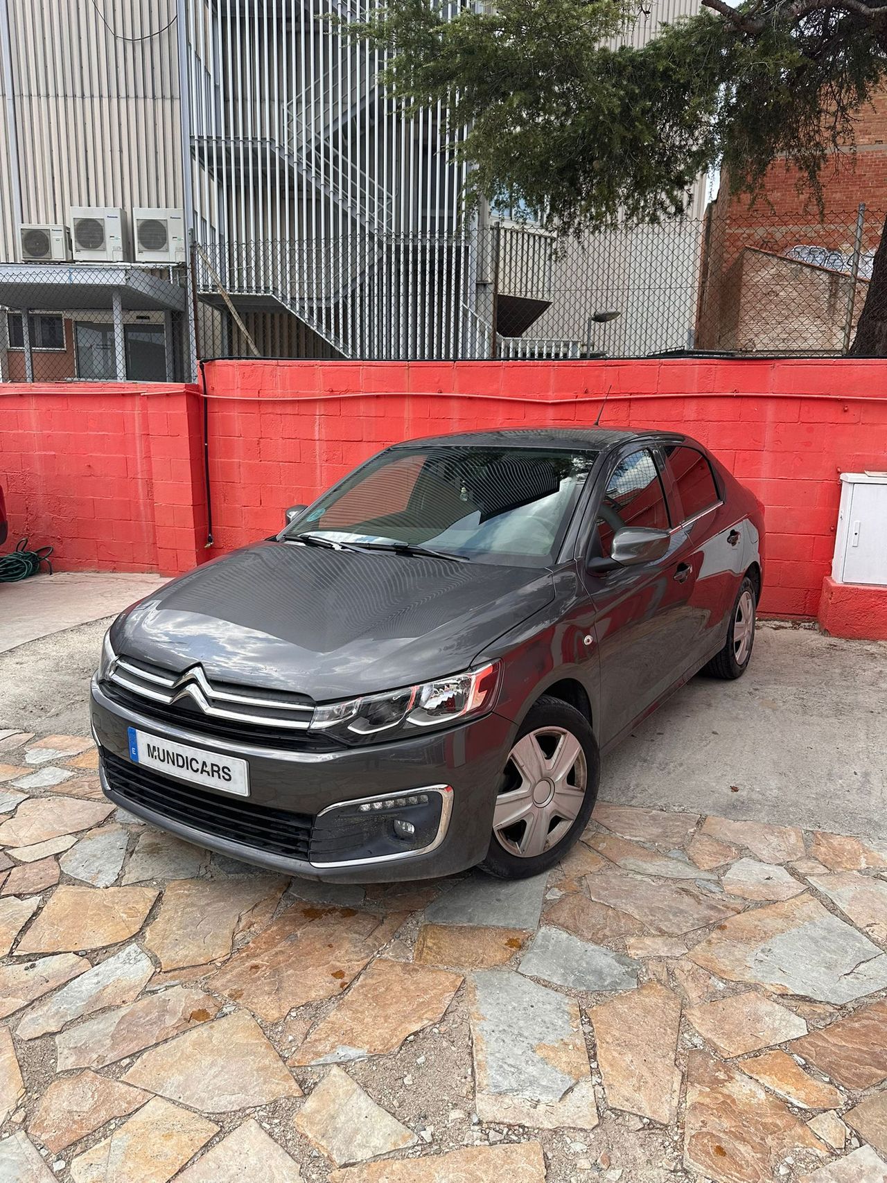Citroën C-Elysée BlueHDi 75KW (100CV) Shine - Foto 8