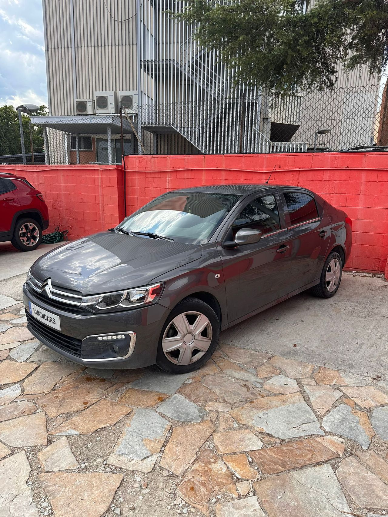 Citroën C-Elysée BlueHDi 75KW (100CV) Shine - Foto 7