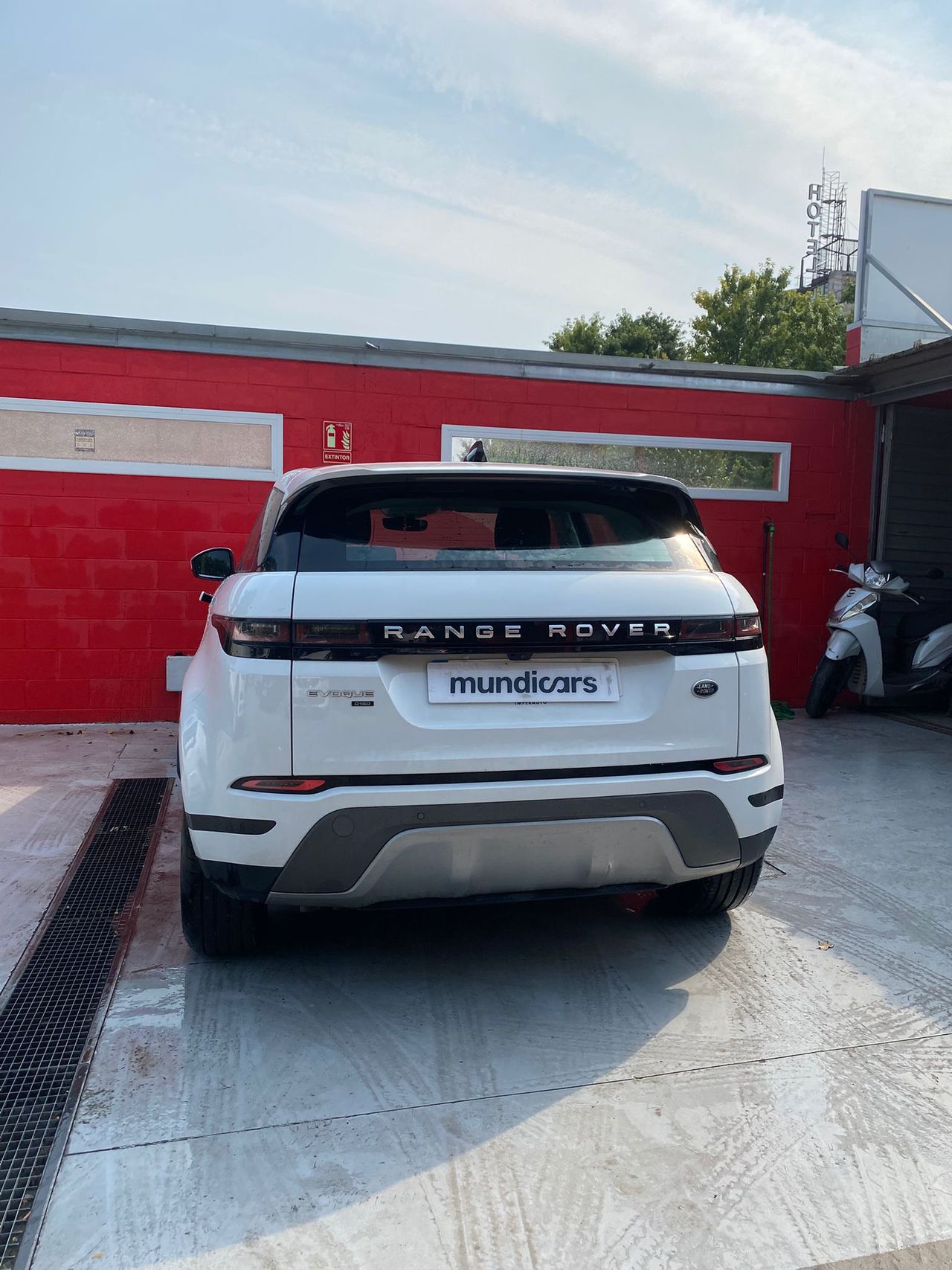 Land-Rover Range Rover Evoque 2.0 D150 HSE AUTO 4WD - Foto 9