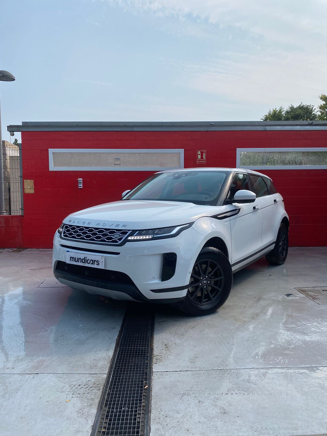 Land-Rover Range Rover Evoque 2.0 D150 HSE AUTO 4WD - Foto 8