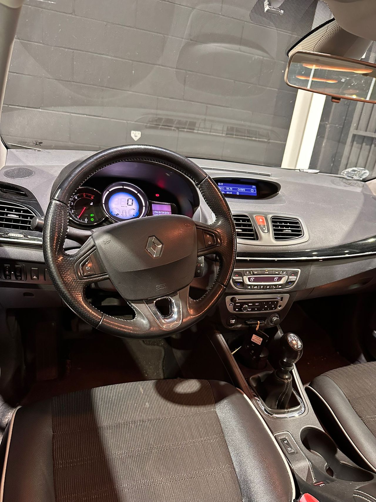 Renault Fluence Limited dCi 110 - Foto 13