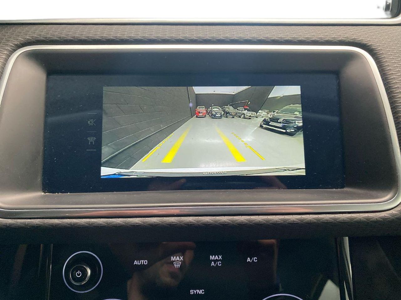 Land-Rover Range Rover Evoque 2.0 D150 S FWD - Foto 15