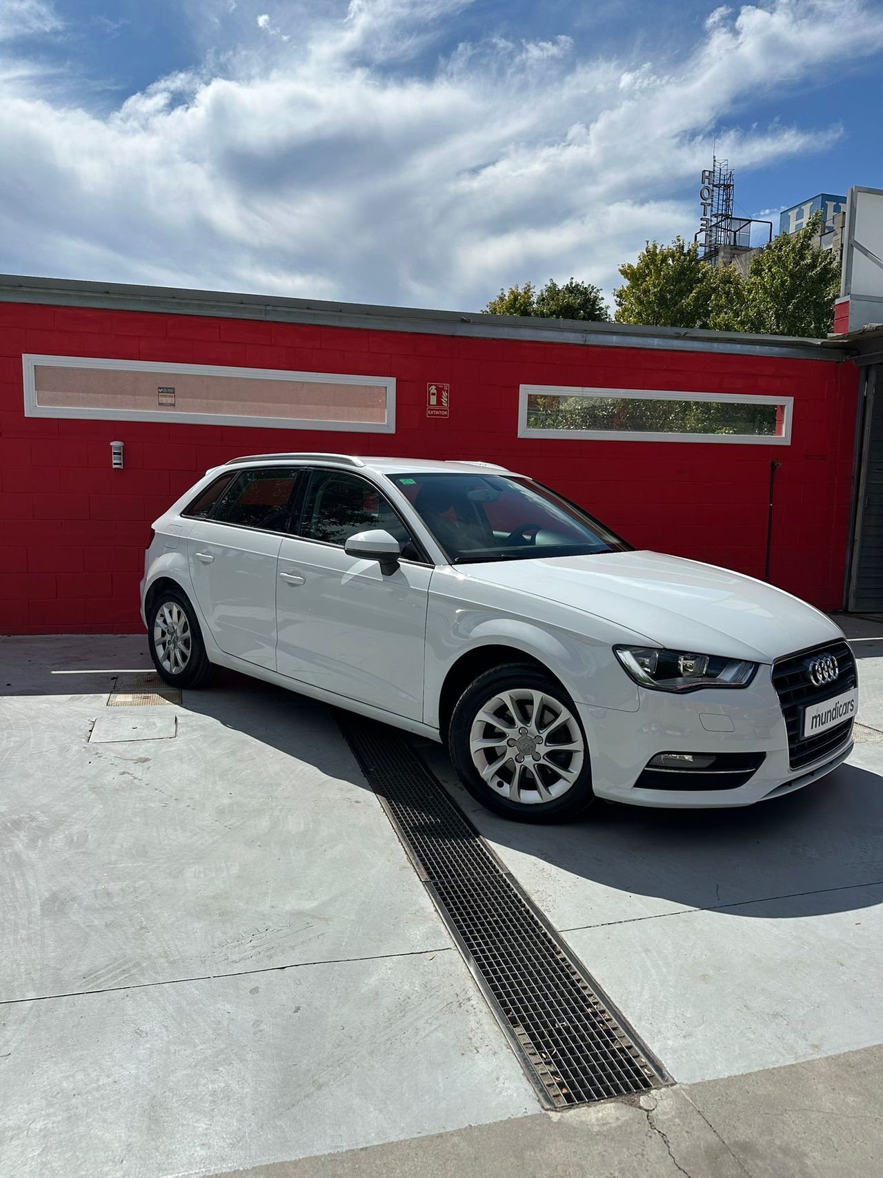 Audi A3 1.6 TDI 105cv S tronic Attraction - Foto 5