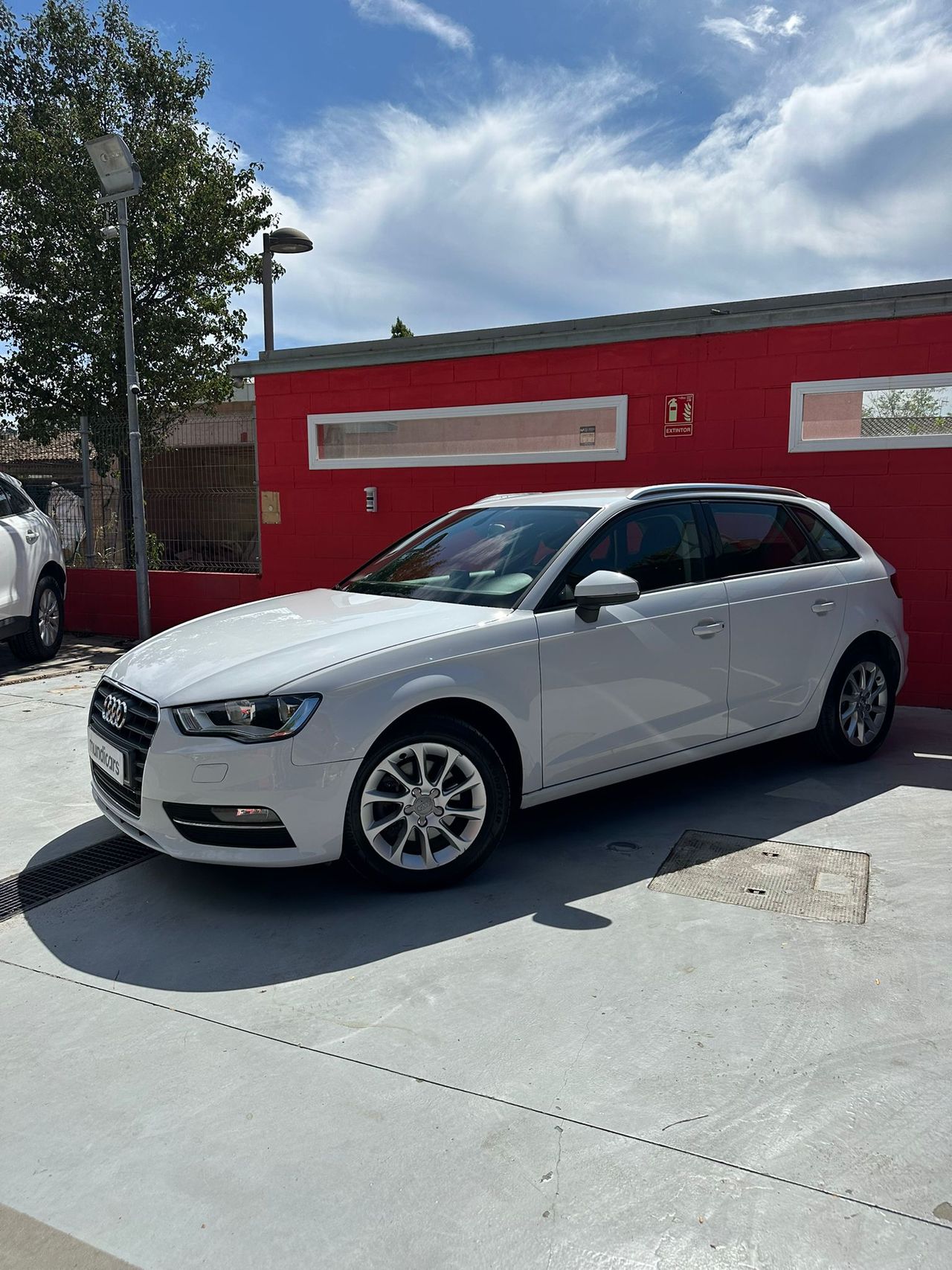 Audi A3 1.6 TDI 105cv S tronic Attraction - Foto 8