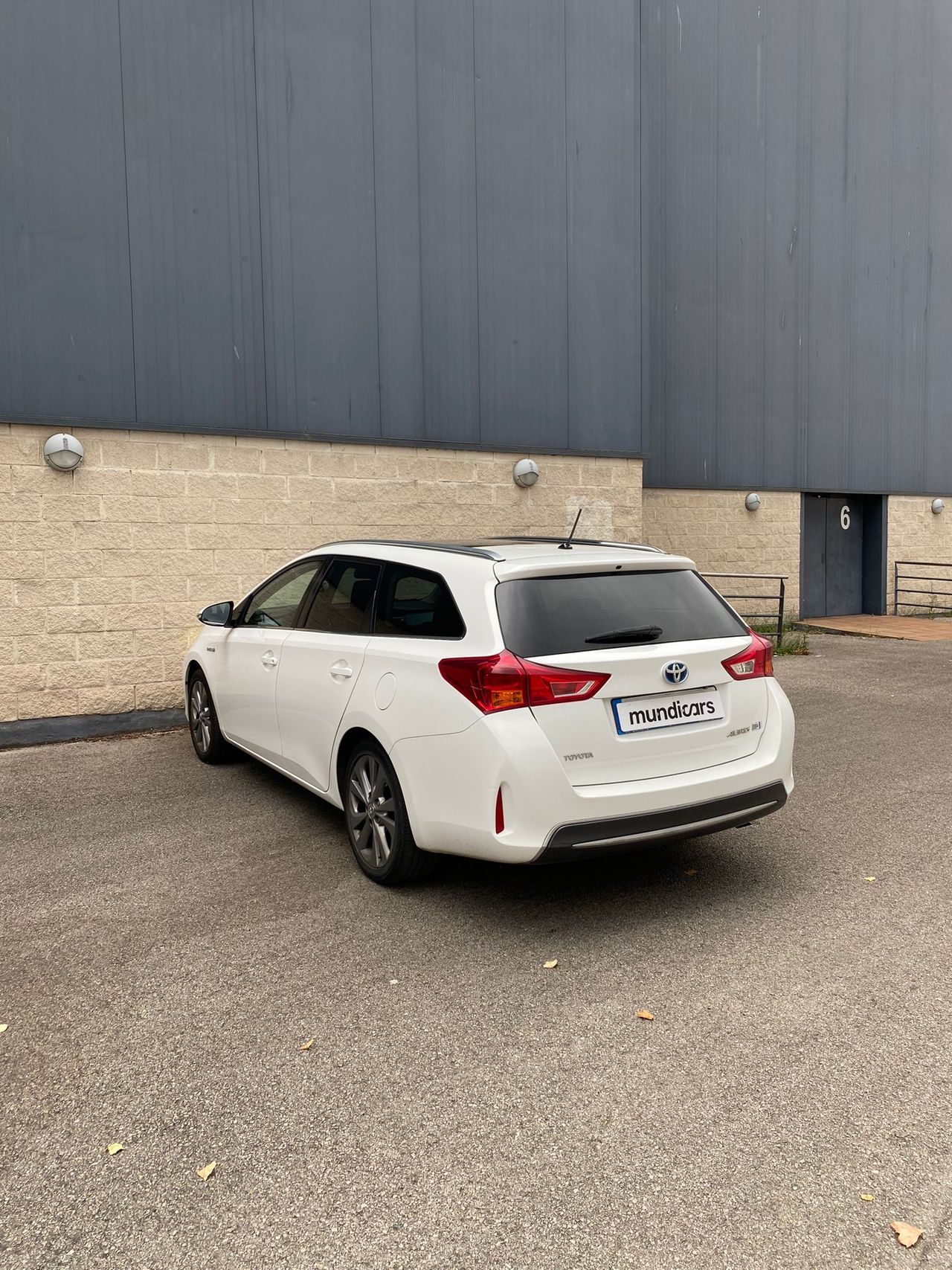 Toyota Auris Hybrid Advance Touring Sports - Foto 9