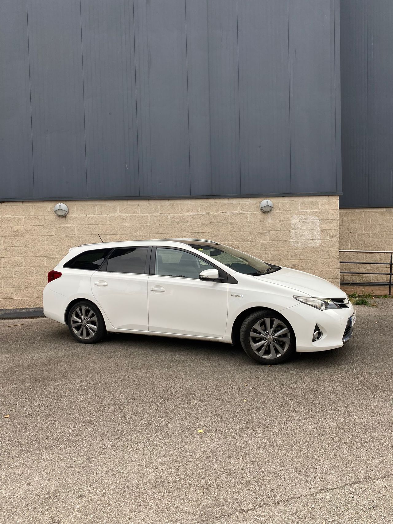 Toyota Auris Hybrid Advance Touring Sports - Foto 4