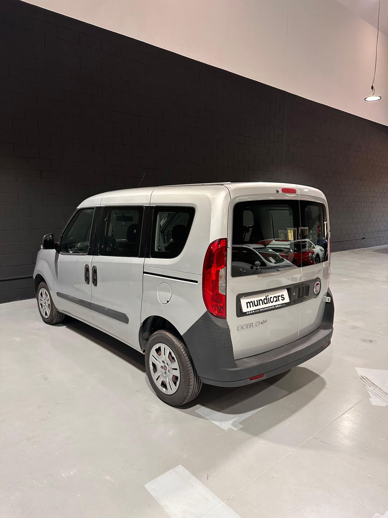 Fiat Doblò Panorama Dynamic 1.6 Multijet 90cv E5+ - Foto 9