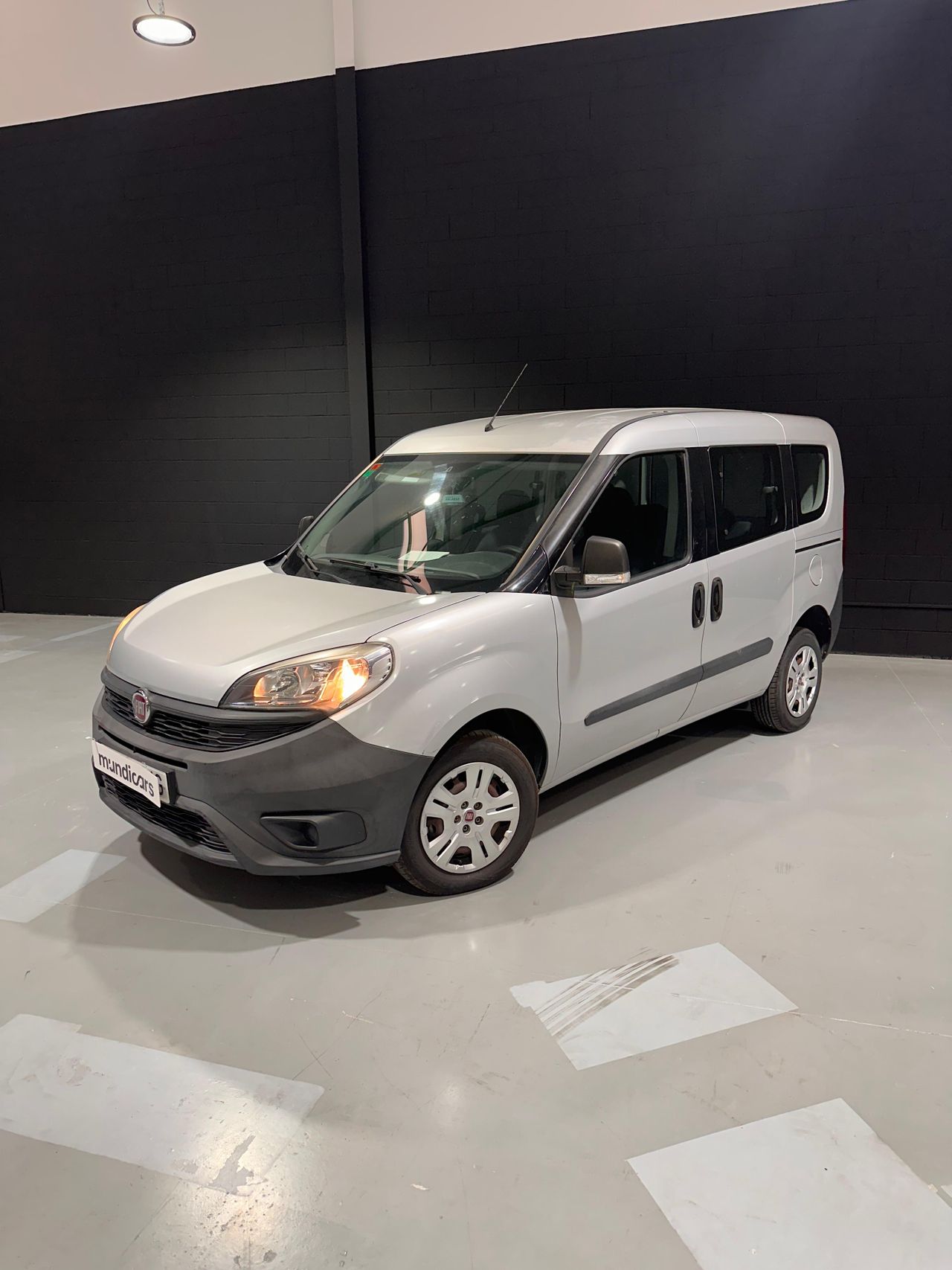 Fiat Doblò Panorama Dynamic 1.6 Multijet 90cv E5+ - Foto 8