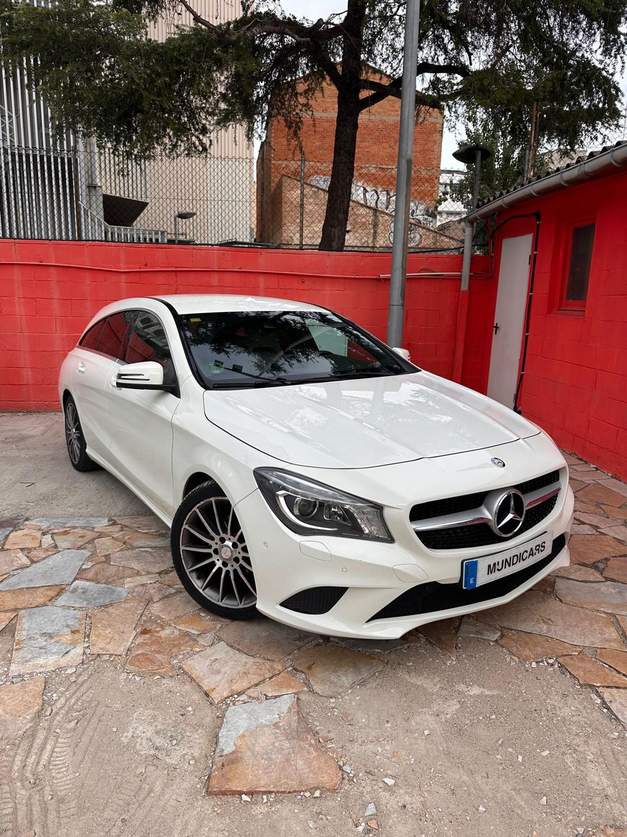 Mercedes Clase CLA CLA 220 d Shooting Brake - Foto 3