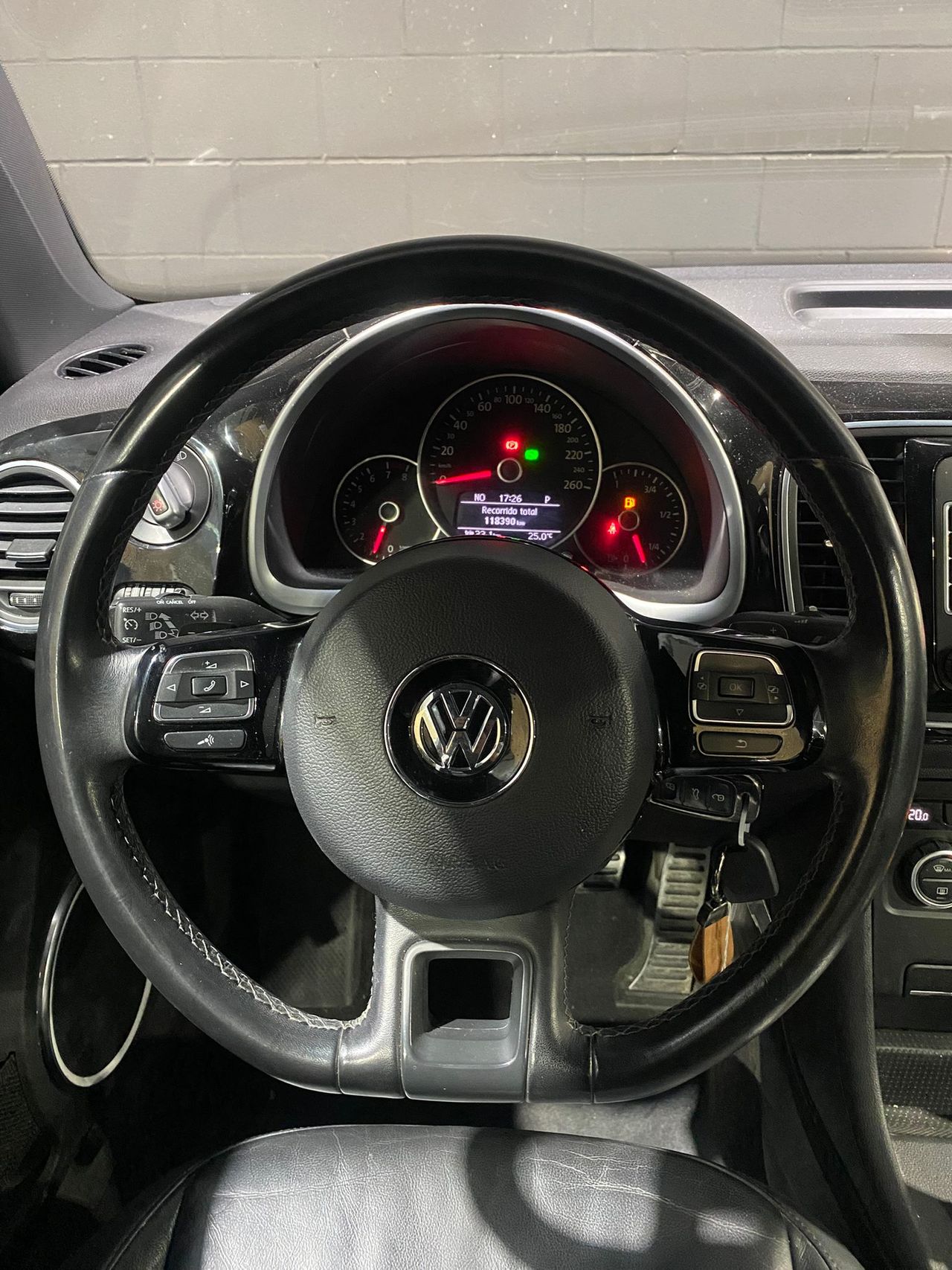 Volkswagen Beetle 2.0 TSI 200cv DSG Sport - Foto 13