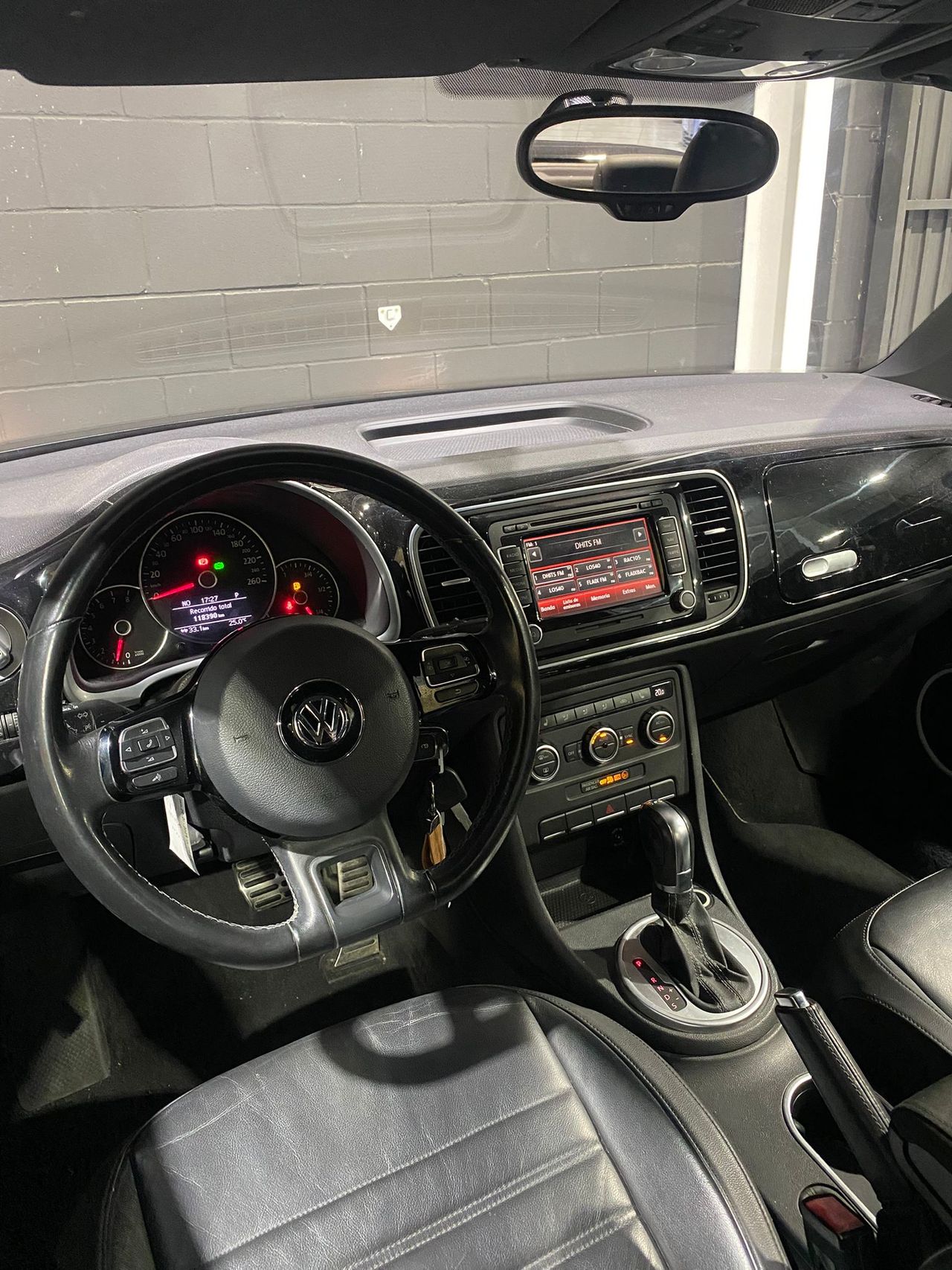 Volkswagen Beetle 2.0 TSI 200cv DSG Sport - Foto 12