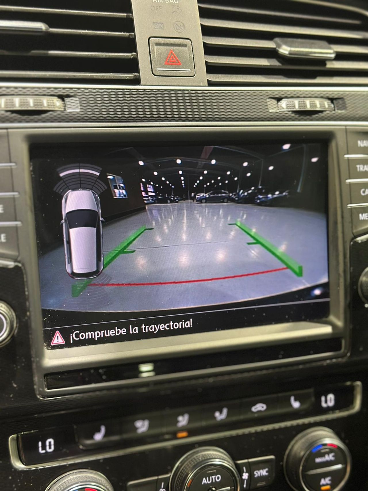 Volkswagen Golf GTI Performance 2.0 TSI 230CV DSG BMT - Foto 13