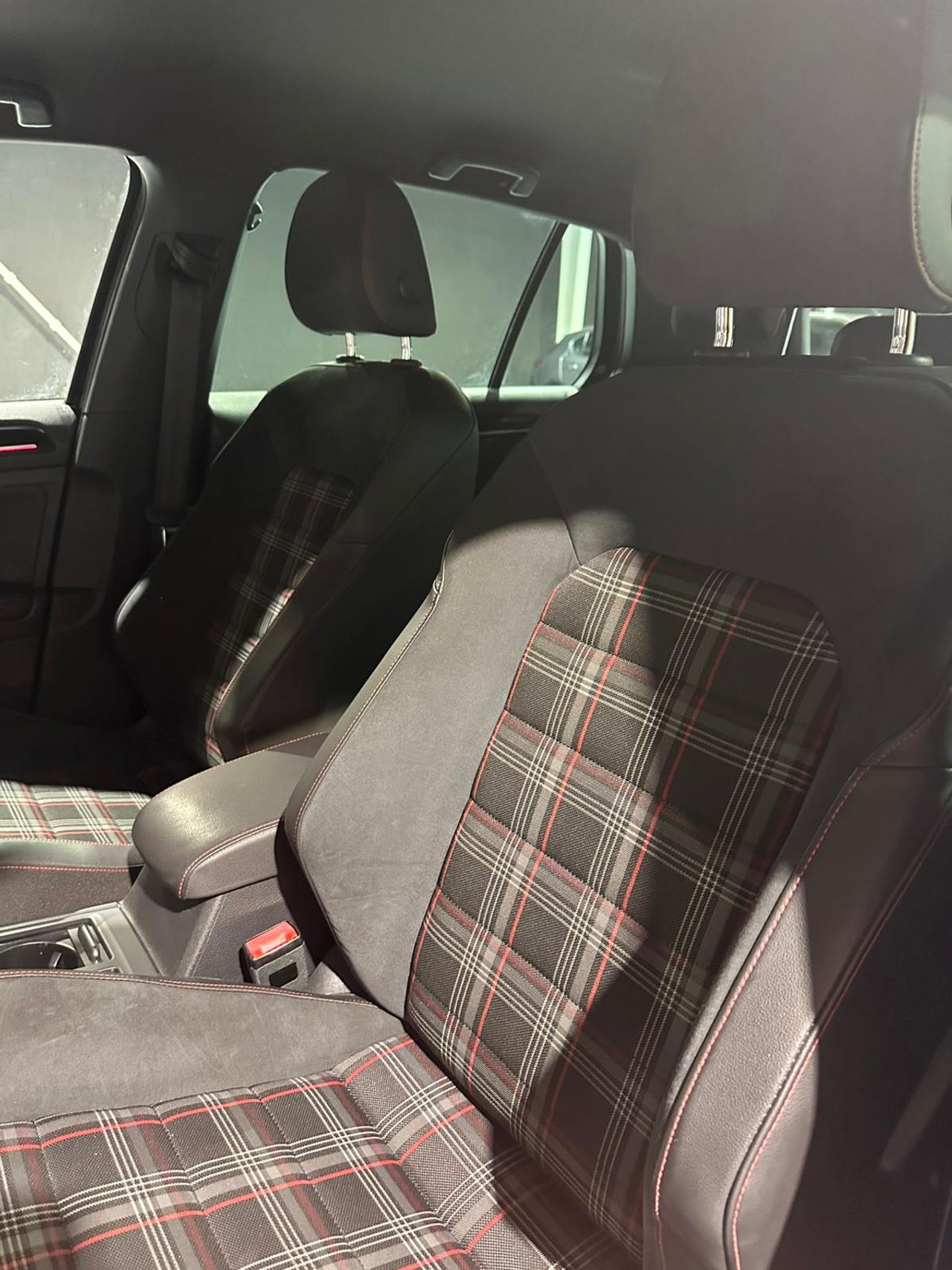 Volkswagen Golf GTI Performance 2.0 TSI 230CV DSG BMT - Foto 20