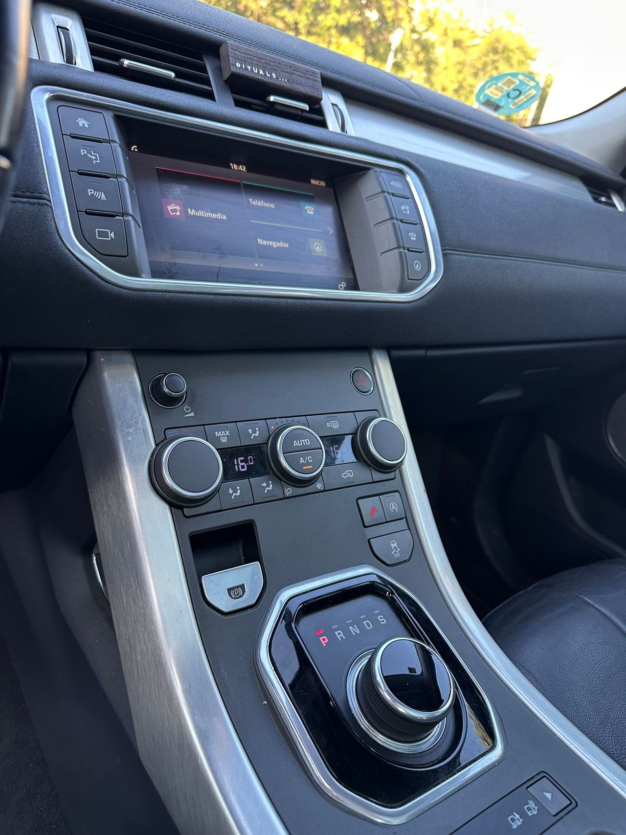 Land-Rover Range Rover Evoque 2.0L TD4 132kW (180CV) 4x4 HSE Auto - Foto 16