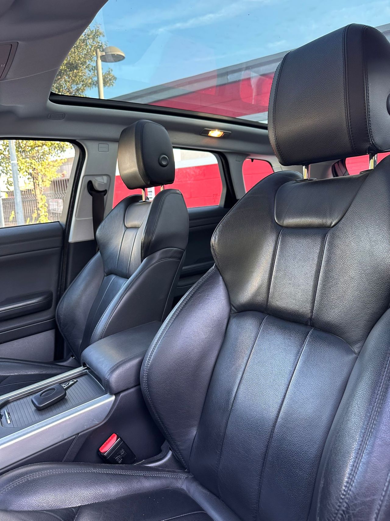 Land-Rover Range Rover Evoque 2.0L TD4 132kW (180CV) 4x4 HSE Auto - Foto 15