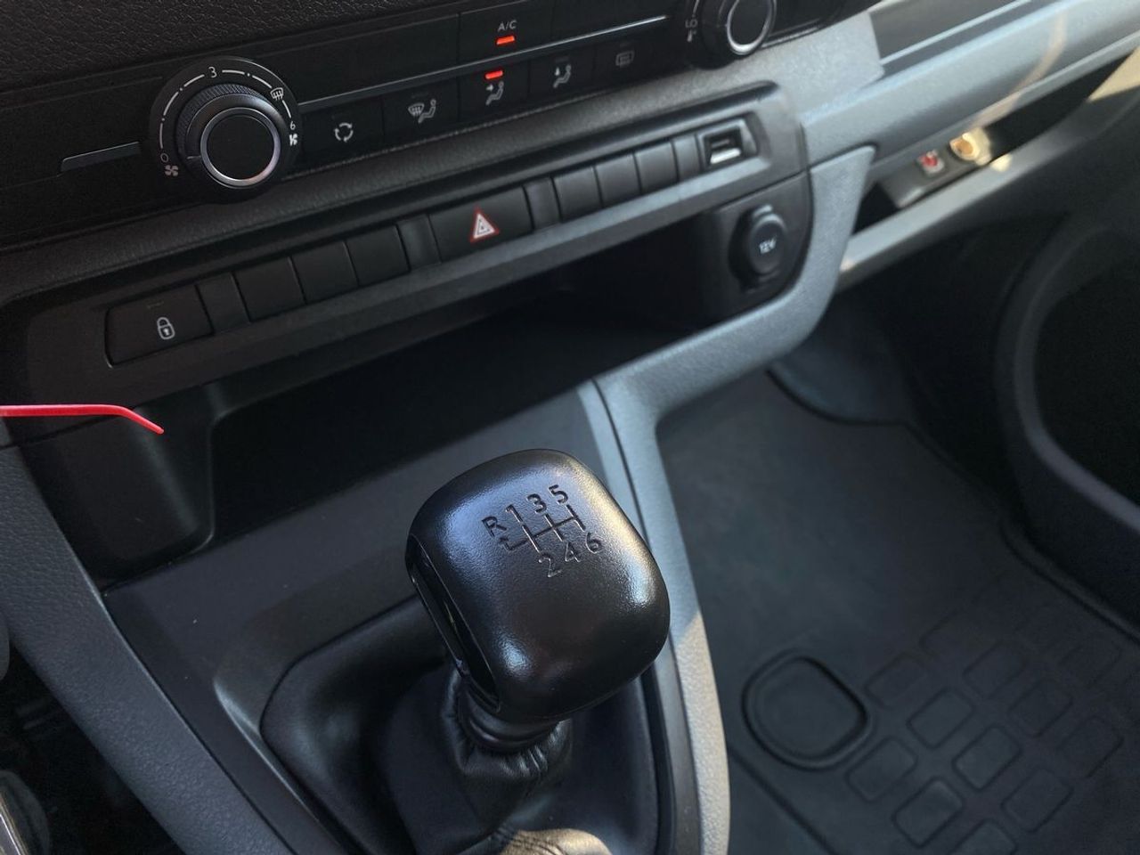 Opel Vivaro 1.5 CDTI M L2 - Foto 14
