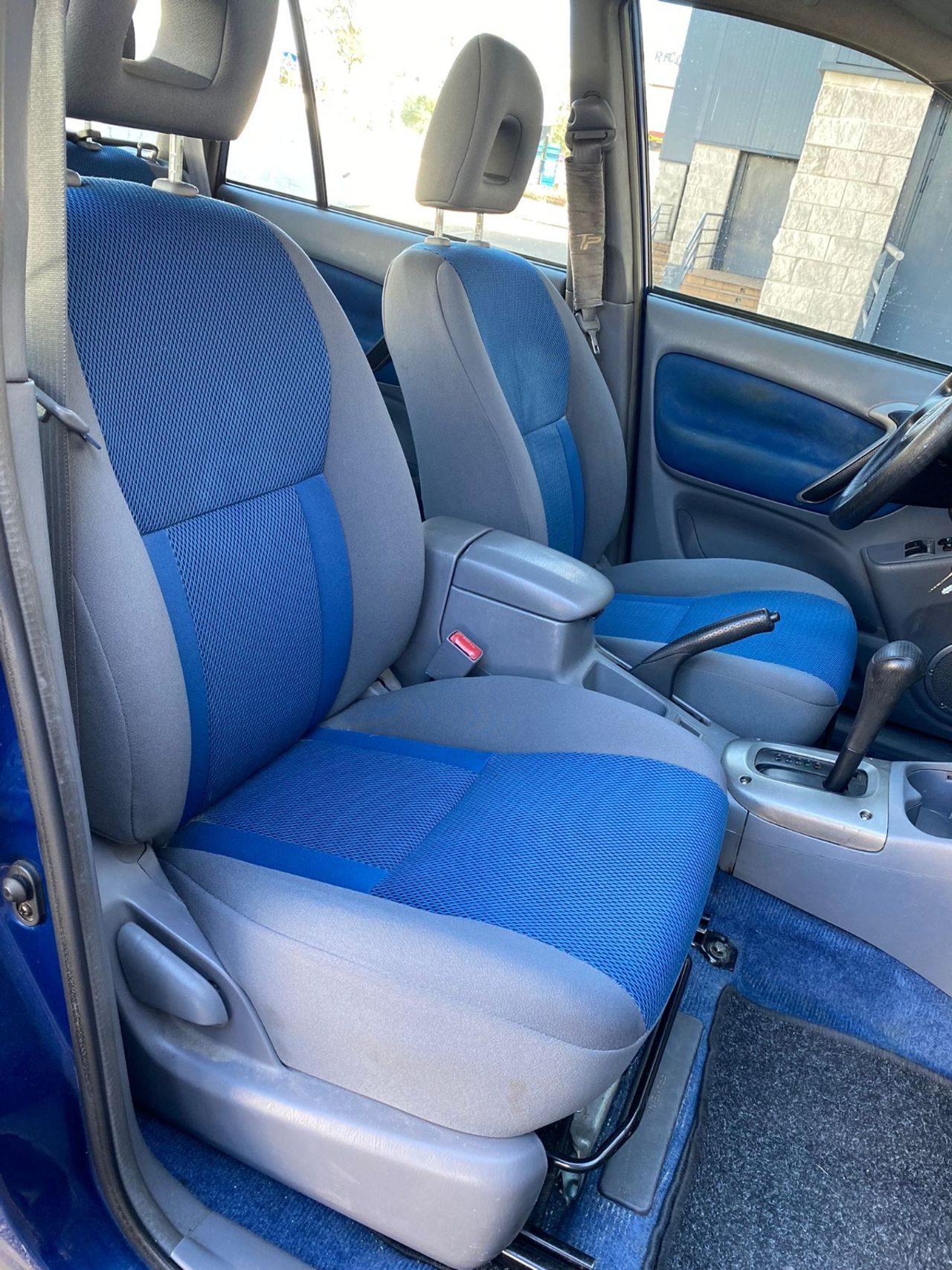 Toyota Rav4 2.0 VVT-i Luna 4X4  - Foto 11