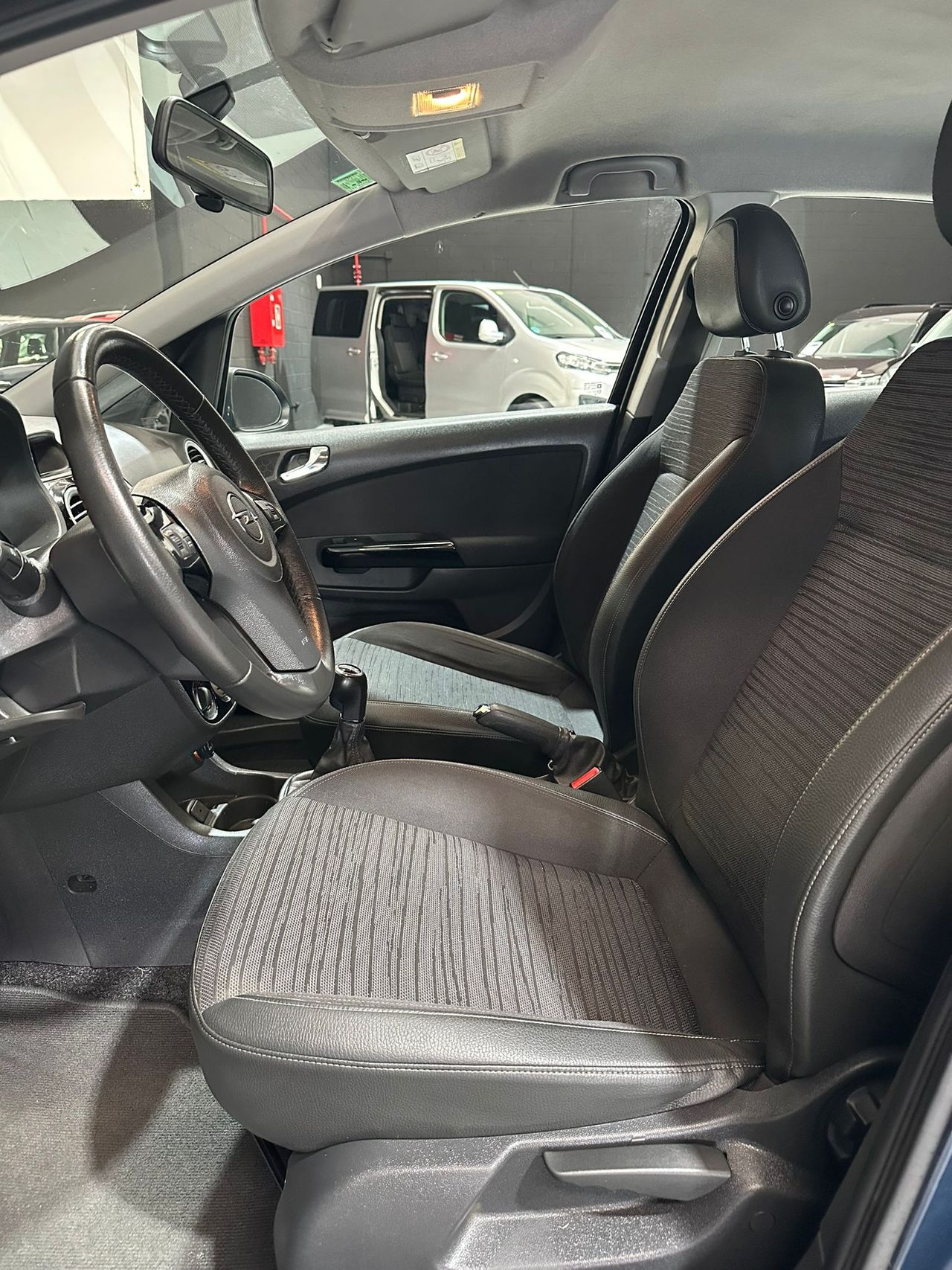 Opel Corsa 1.3 ecoFLEX 75 CV Expression - Foto 16