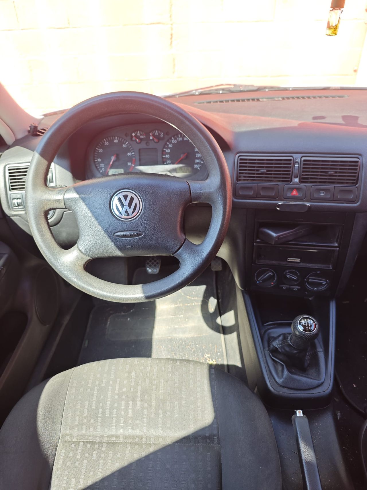Volkswagen Golf 1.6 HIGHLINE - Foto 16