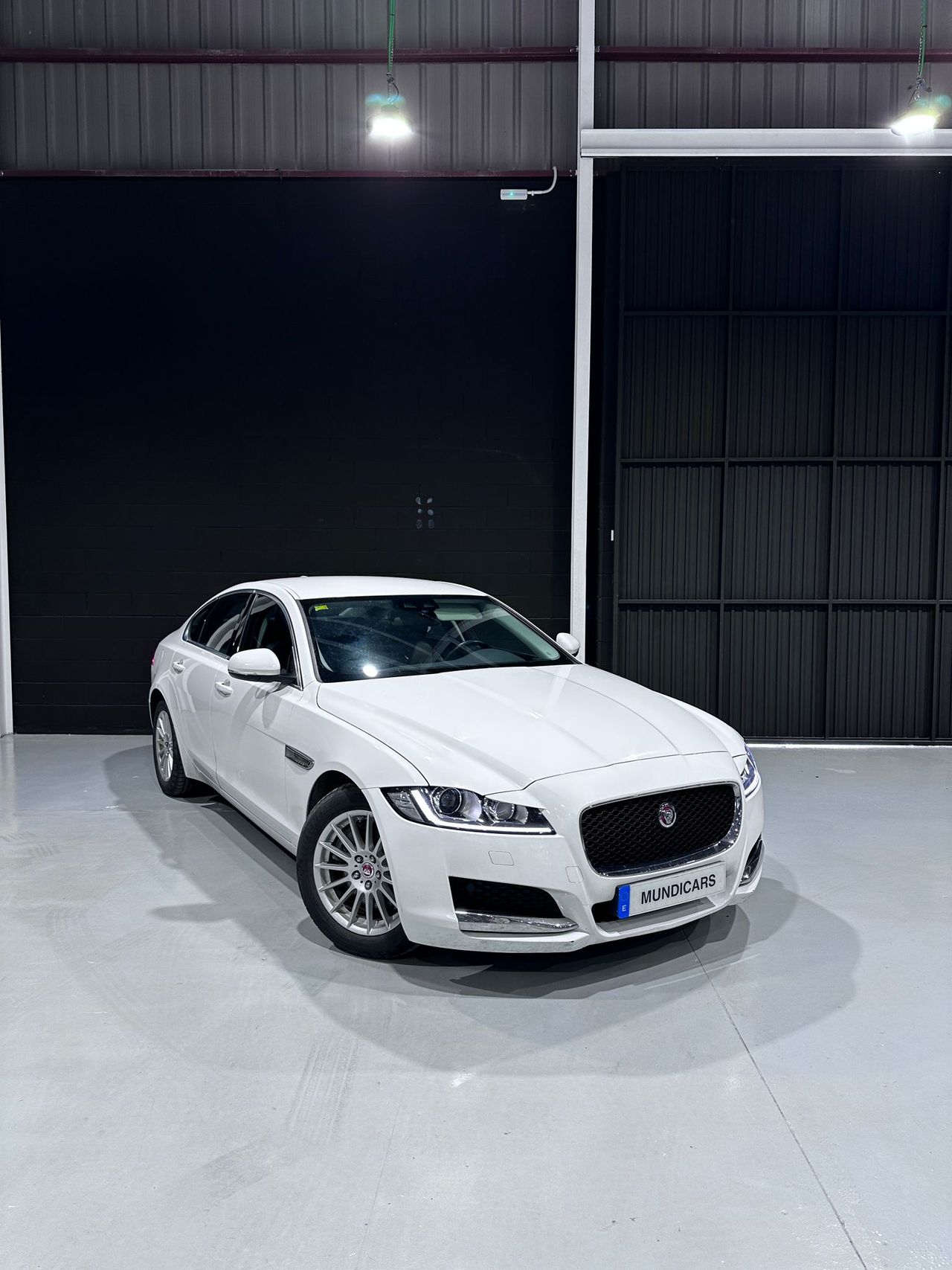 Jaguar XF 2.0D 120kW (163CV) Prestige Auto - Foto 3